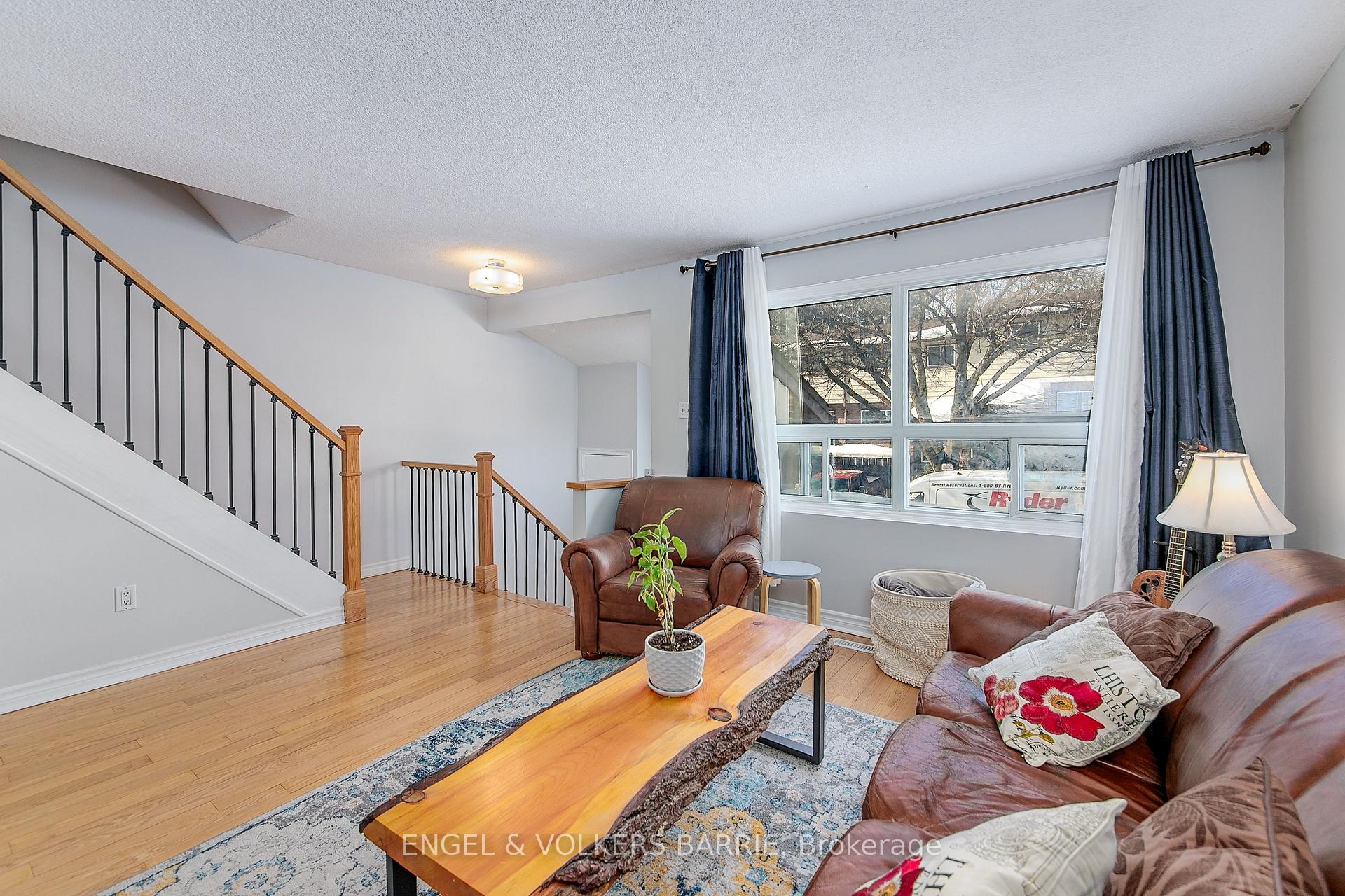 Photo 5 of Unit A6, 63 Ferris Lane, Barrie, Cundles East — HOMEH