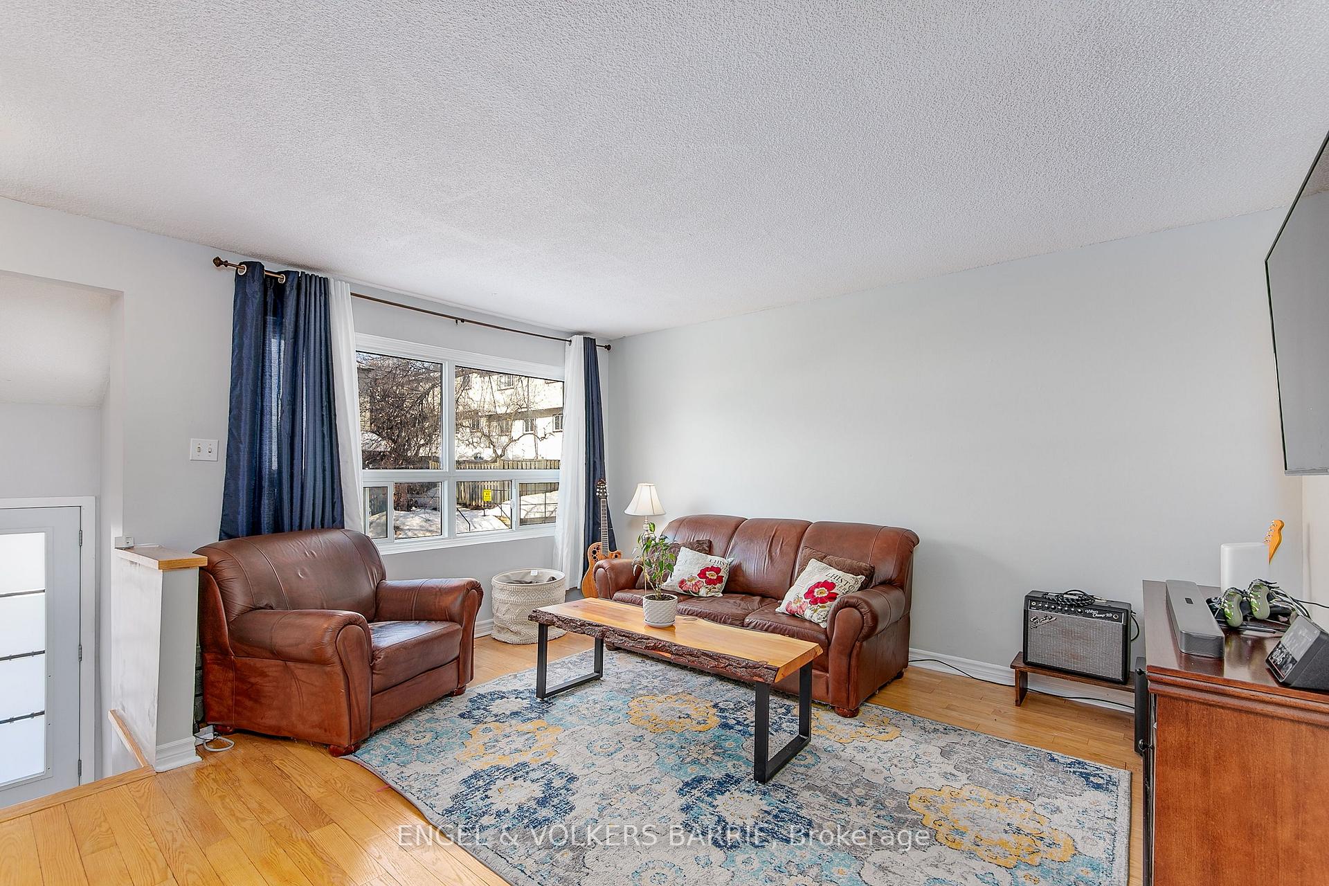 Photo 6 of Unit A6, 63 Ferris Lane, Barrie, Cundles East — HOMEH