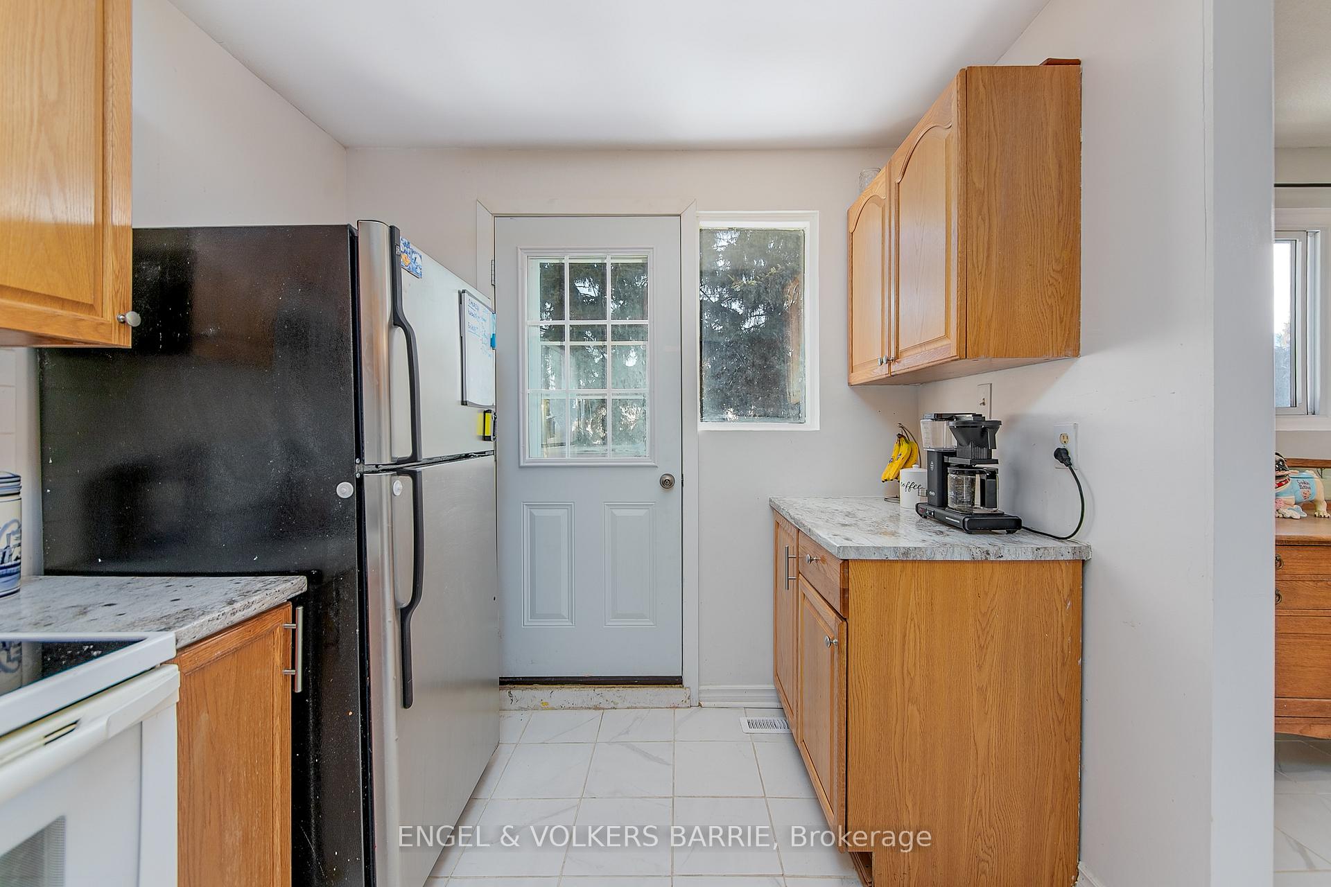 Photo 11 of Unit A6, 63 Ferris Lane, Barrie, Cundles East — HOMEH