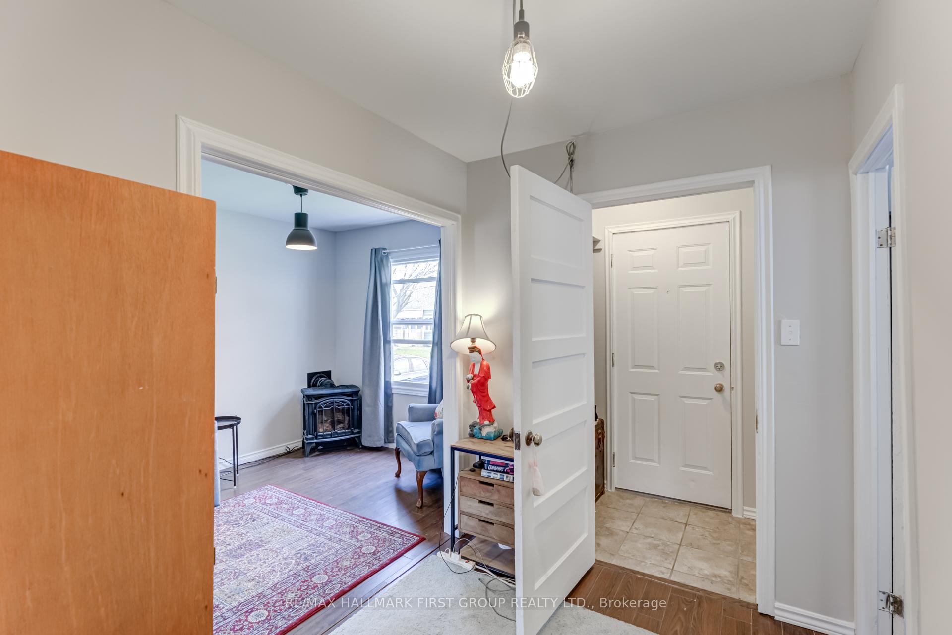 Photo 3 of 42 Beatty Road, Ajax, Central — HOMEH