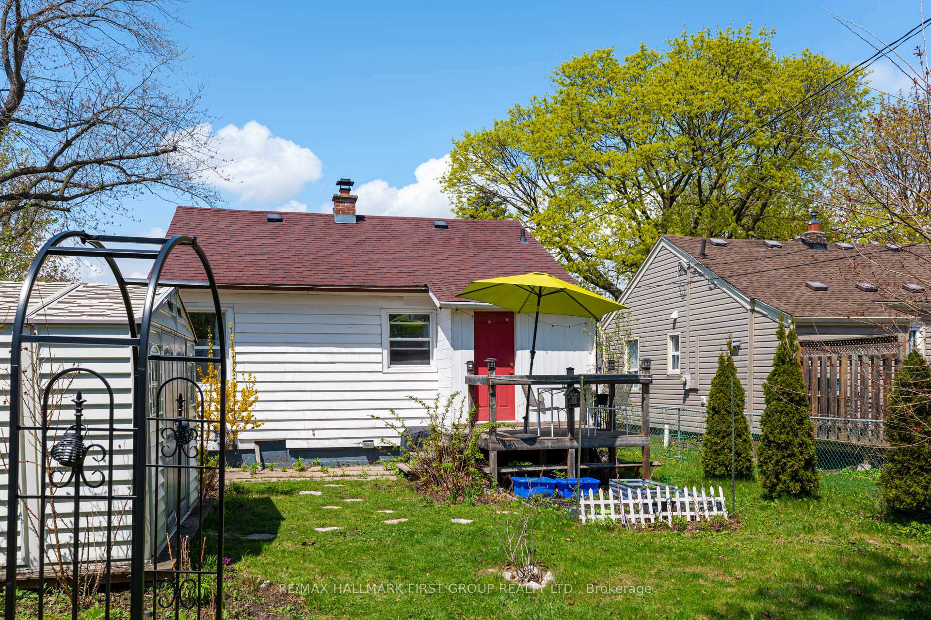 Photo 13 of 42 Beatty Road, Ajax, Central — HOMEH