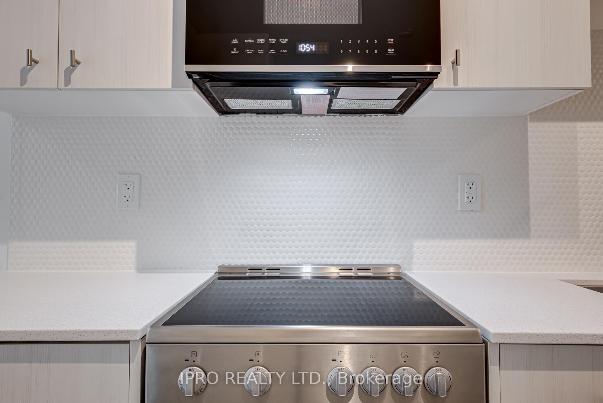 Photo 18 of Unit 1104, 5 Wellington Street S, Kitchener, Cherry Hill — HOMEH