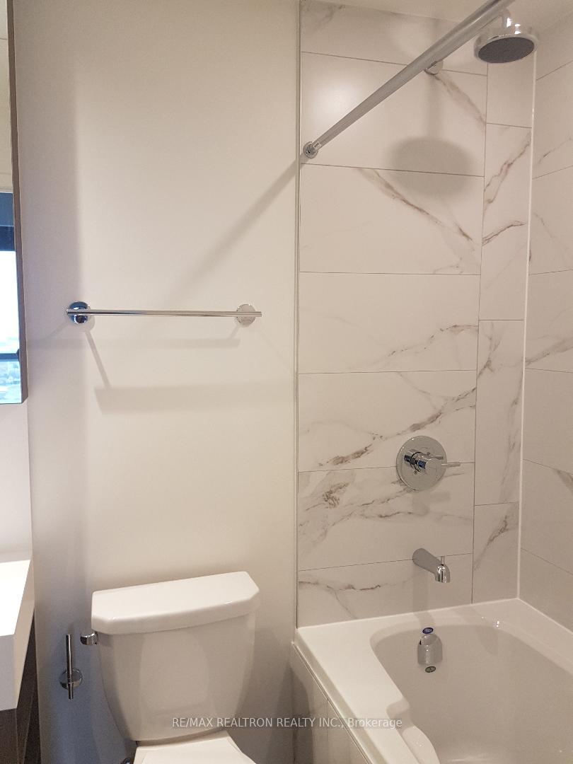 Photo 6 of Unit 3201, 15 Lower Jarvis Street, Toronto, Waterfront Communities — HOMEH