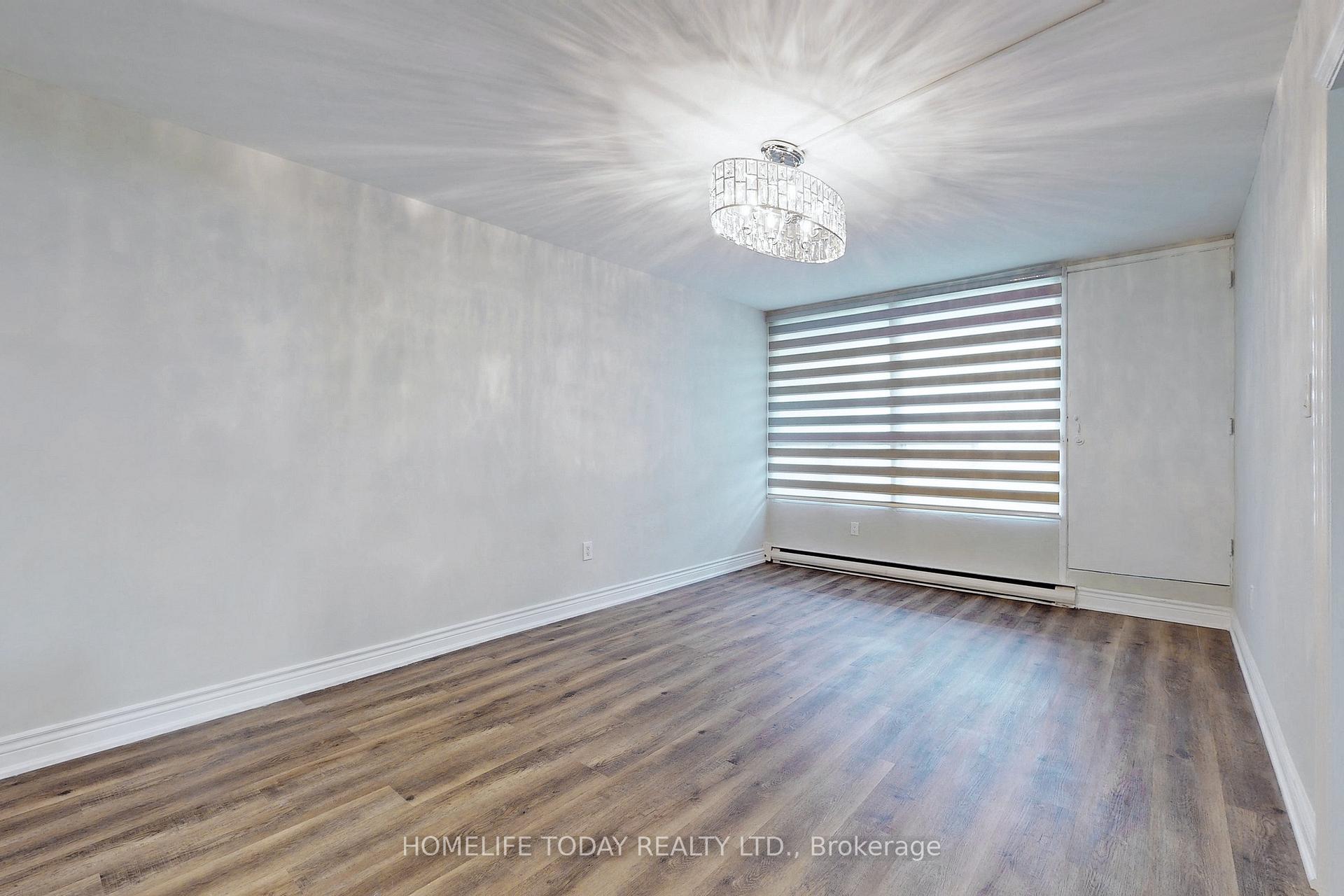 Photo 8 of Unit 301, 155 Leeward Glenway, Toronto, Flemingdon Park — HOMEH