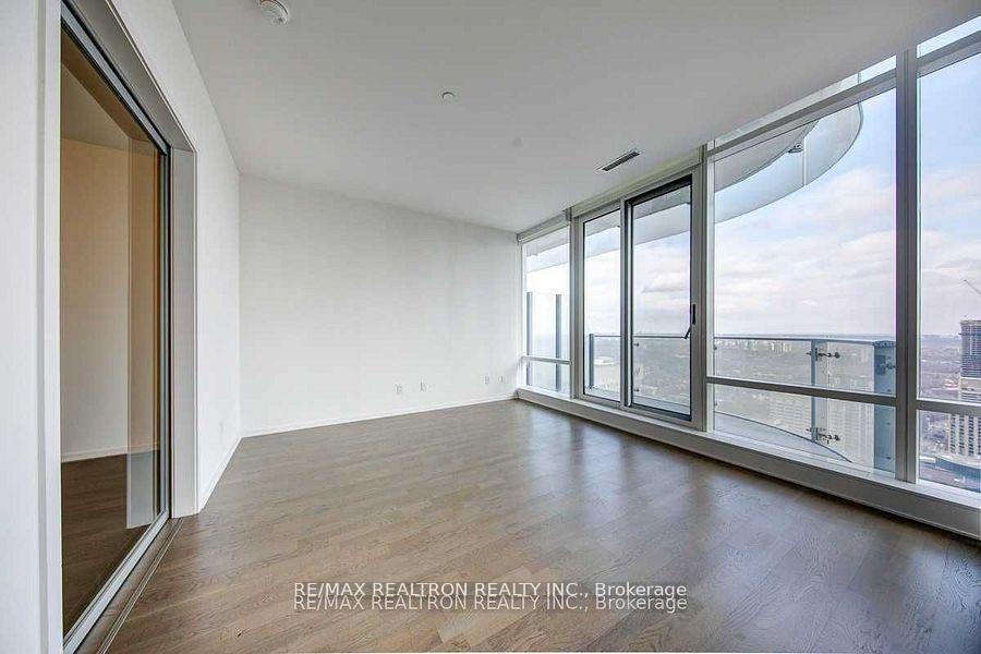 Photo 7 of Unit 4203, 1 Bloor Street E, Toronto, Church-Yonge Corridor — HOMEH