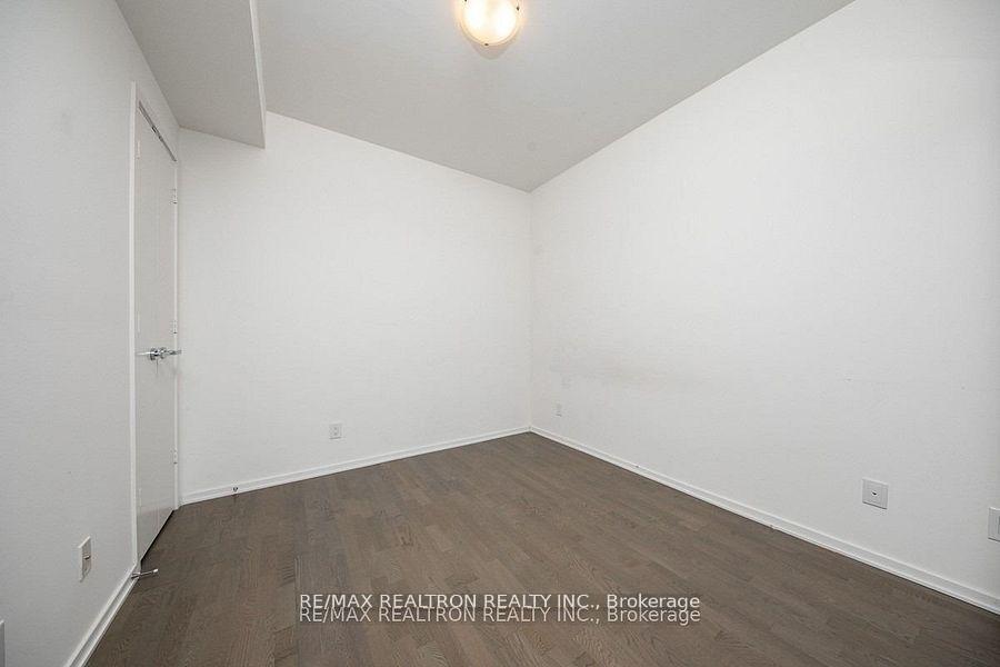Photo 15 of Unit 4203, 1 Bloor Street E, Toronto, Church-Yonge Corridor — HOMEH