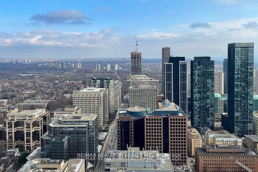Photo 22 of Unit 4203, 1 Bloor Street E, Toronto, Church-Yonge Corridor — HOMEH