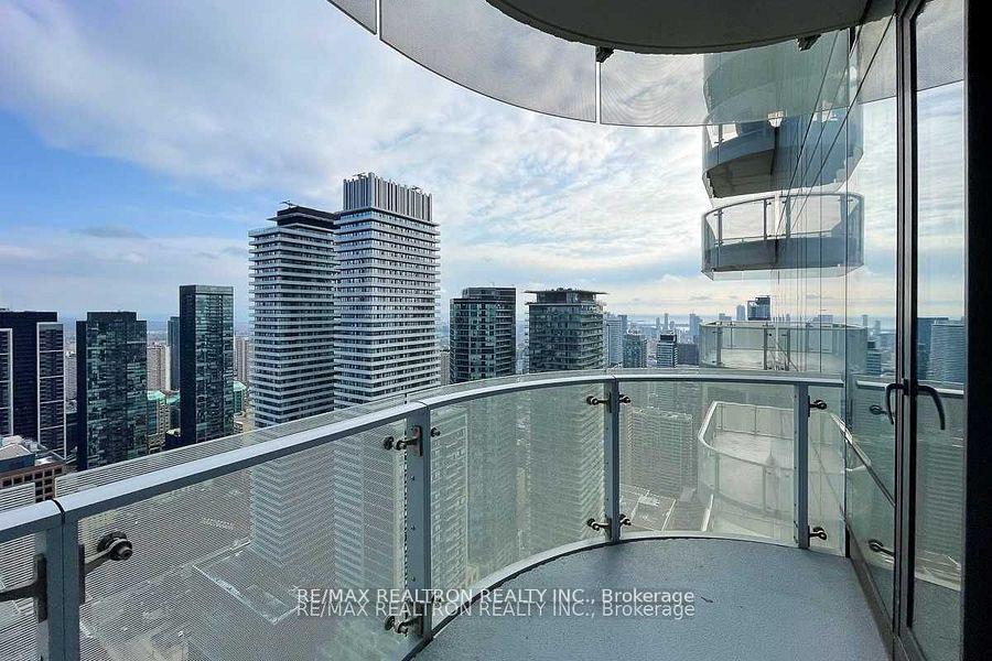 Photo 24 of Unit 4203, 1 Bloor Street E, Toronto, Church-Yonge Corridor — HOMEH