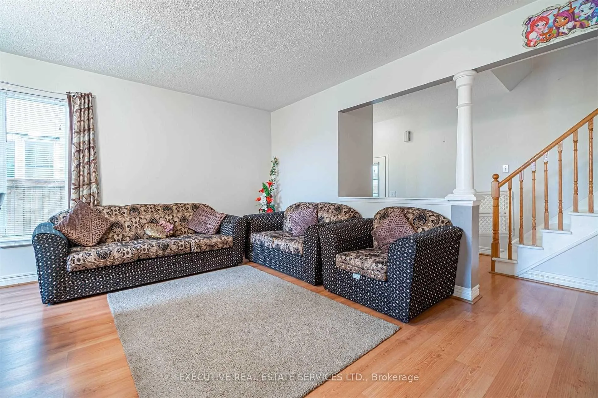 Photo 8 of 141 Chipmunk Crescent, Brampton, Sandringham-Wellington — HOMEH