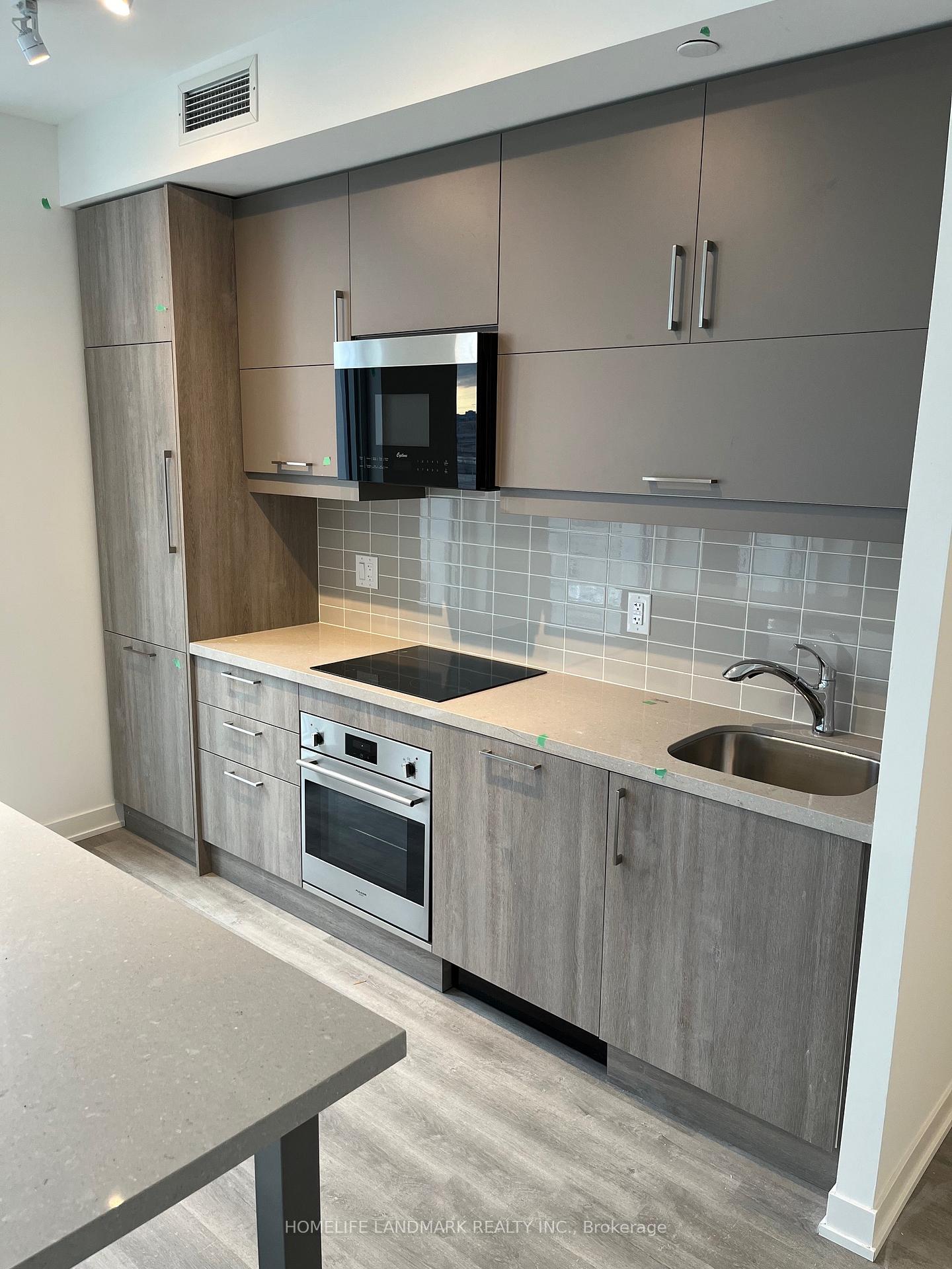 Photo 3 of Unit 1119, 8119 Birchmount Road, Markham, Unionville — HOMEH