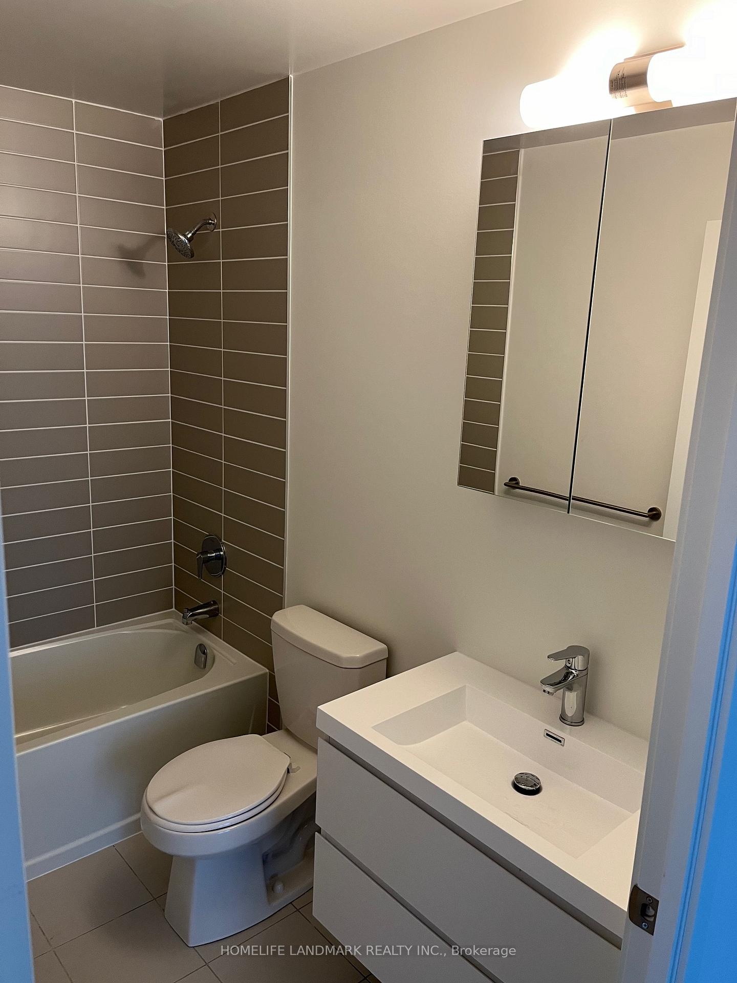 Photo 8 of Unit 1119, 8119 Birchmount Road, Markham, Unionville — HOMEH