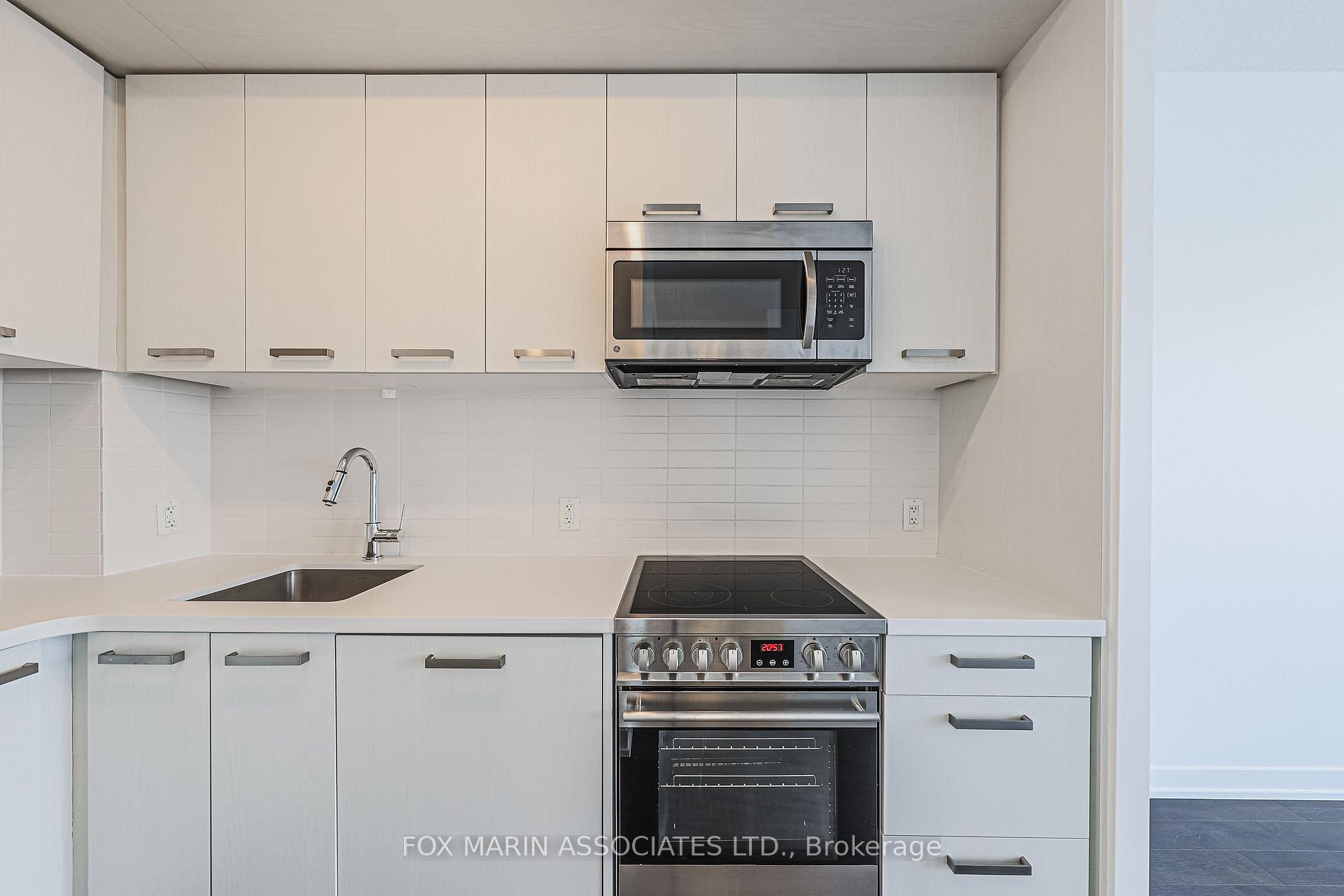 Photo 10 of Unit N906, 455 Front Street E, Toronto, Waterfront Communities — HOMEH