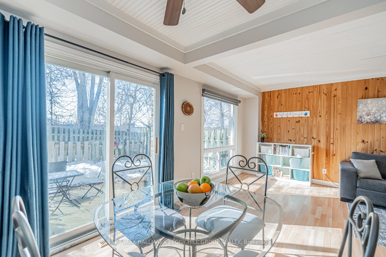 Photo 5 of Unit 15, 52 Adelaide Street, Barrie, Allandale — HOMEH