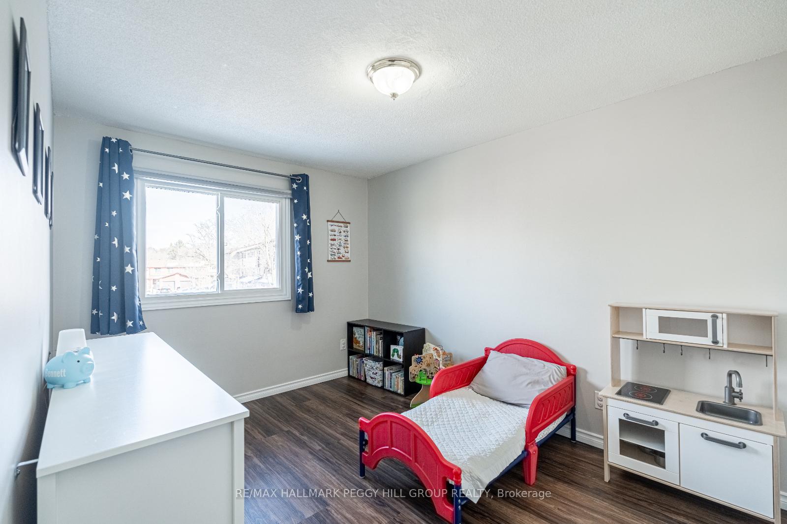 Photo 10 of Unit 15, 52 Adelaide Street, Barrie, Allandale — HOMEH