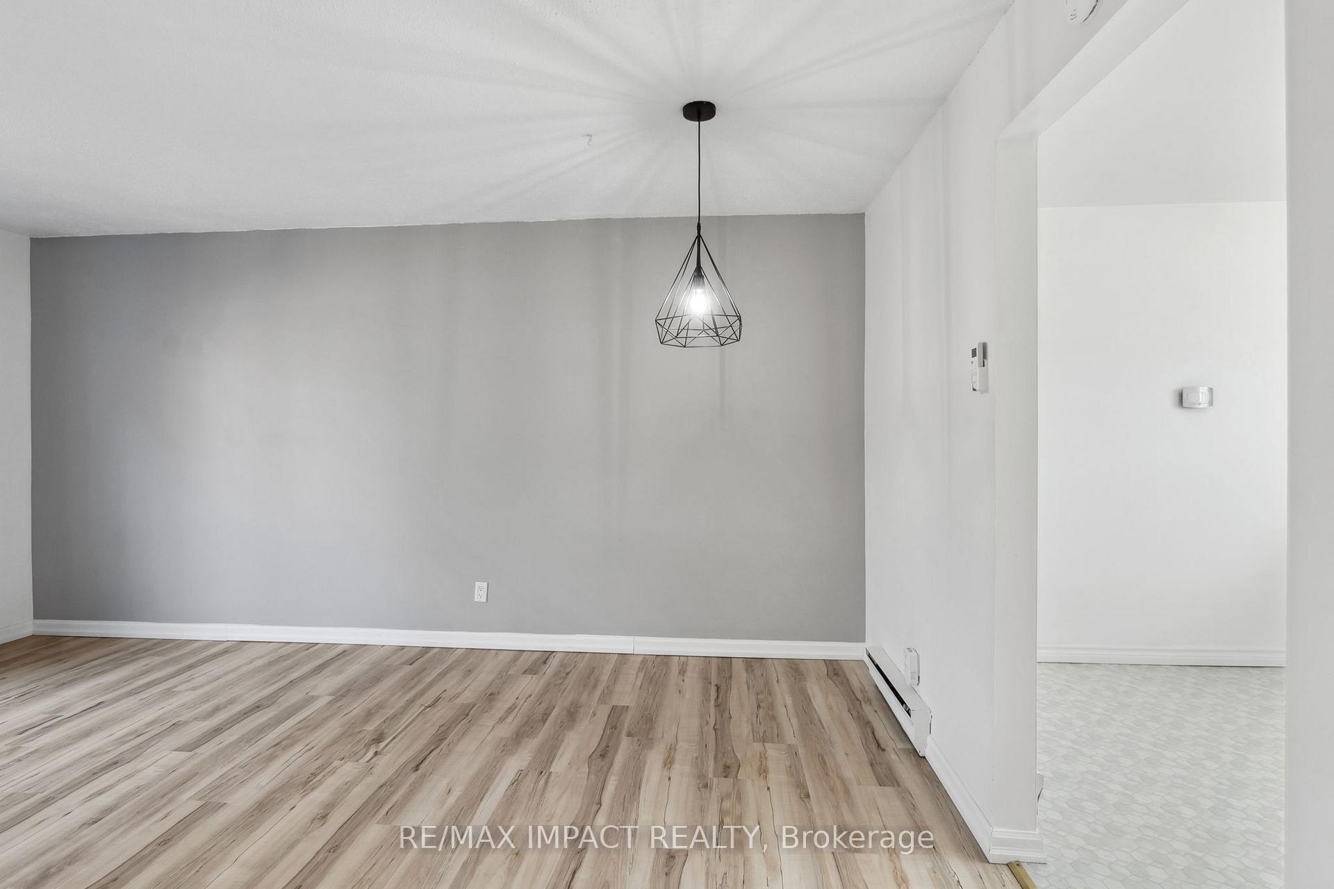 Photo 6 of Unit 11, 81 Dunnett Boulevard, Belleville, Belleville Ward — HOMEH