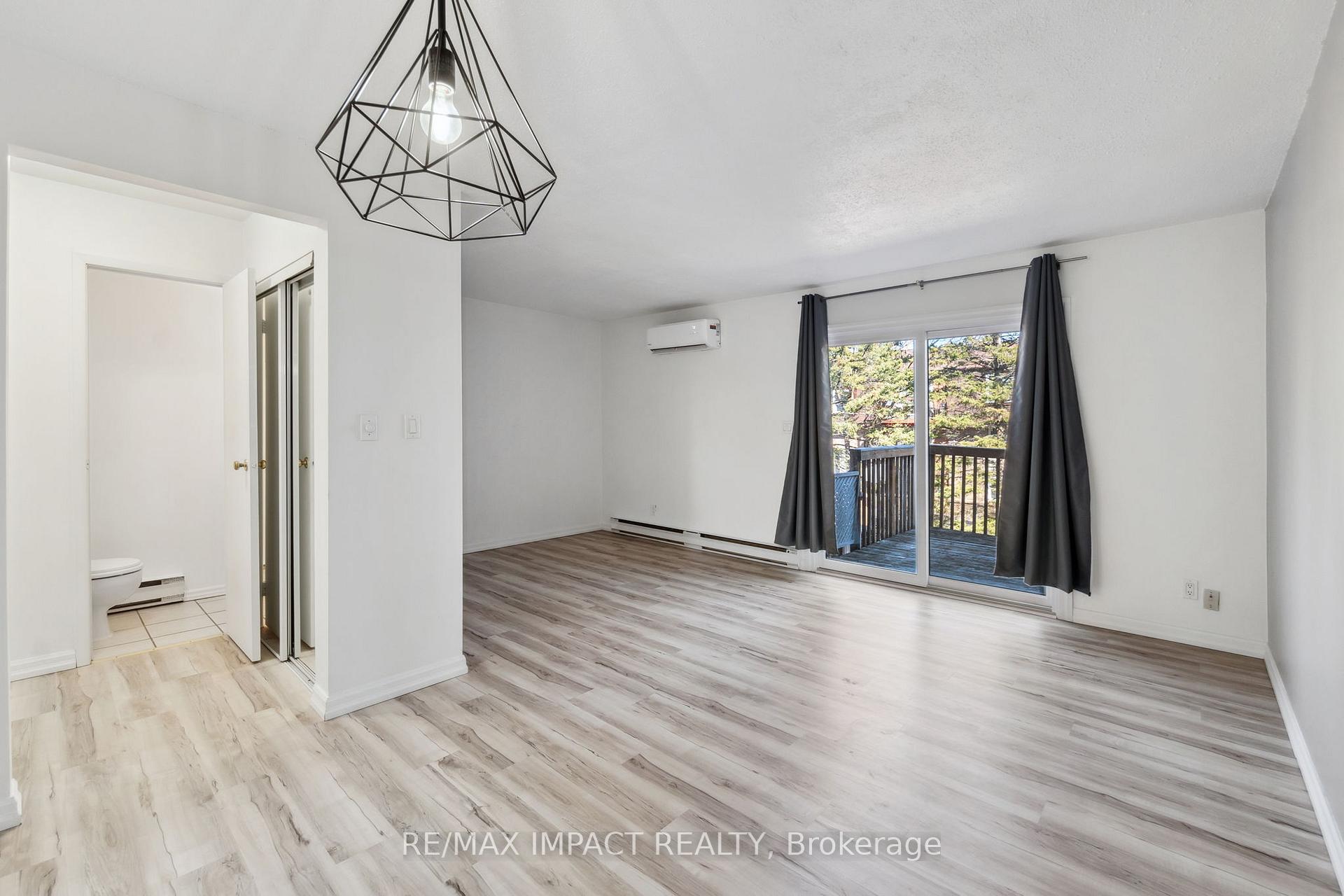 Photo 10 of Unit 11, 81 Dunnett Boulevard, Belleville, Belleville Ward — HOMEH