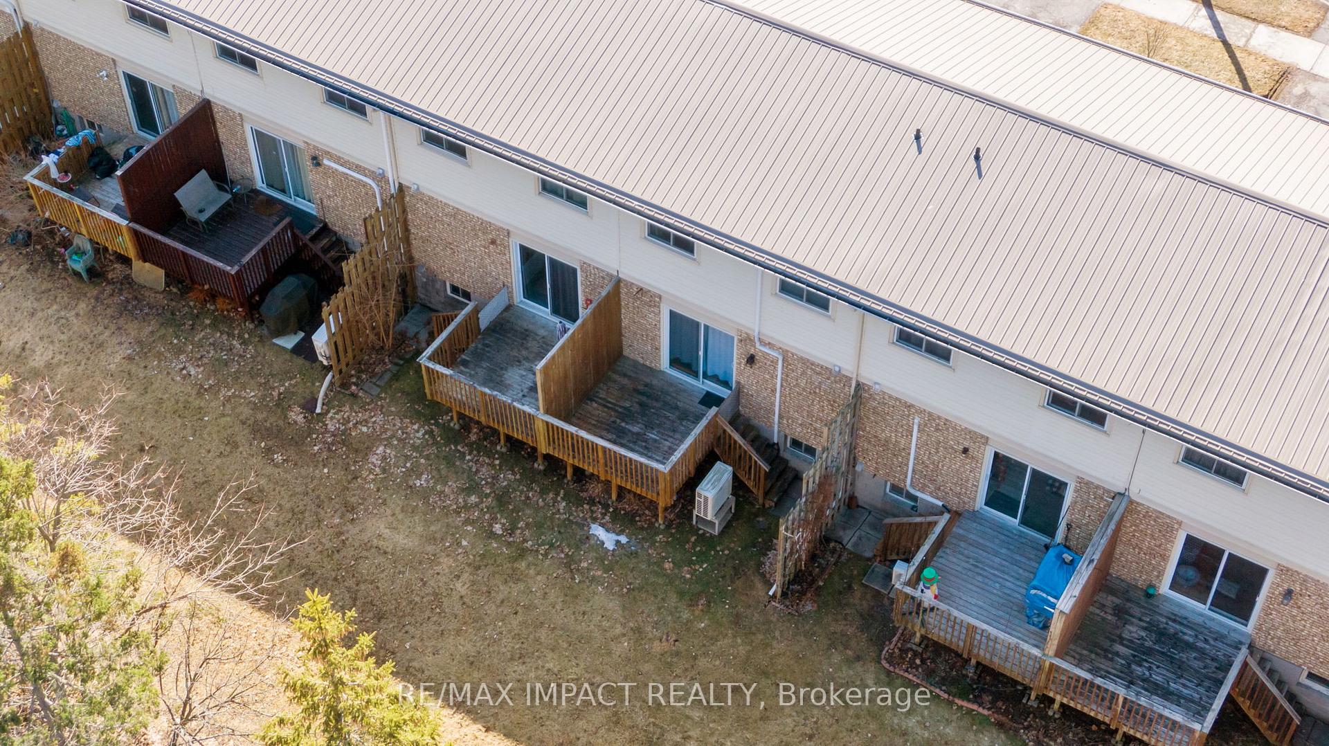 Photo 13 of Unit 11, 81 Dunnett Boulevard, Belleville, Belleville Ward — HOMEH