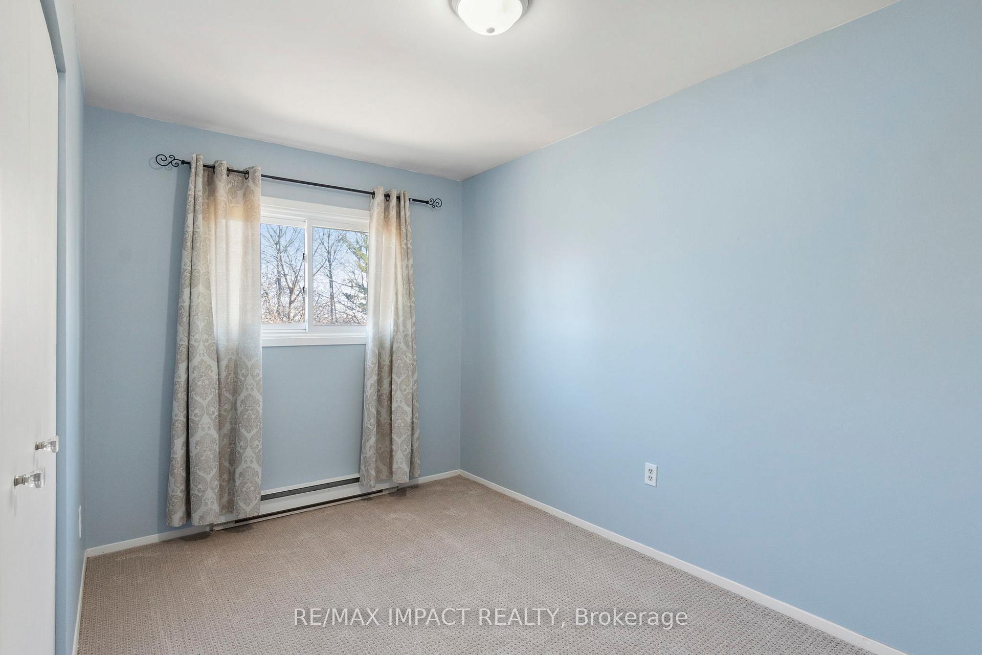 Photo 27 of Unit 11, 81 Dunnett Boulevard, Belleville, Belleville Ward — HOMEH
