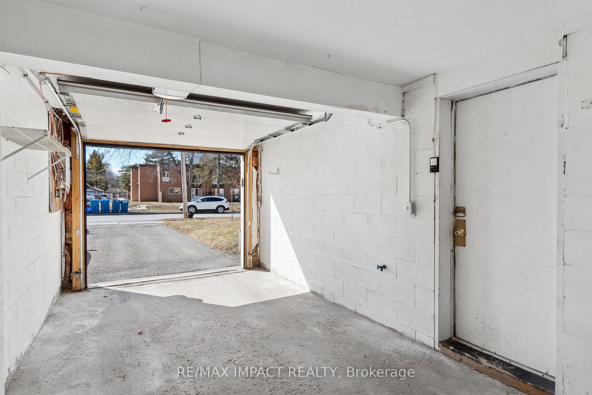 Photo 40 of Unit 11, 81 Dunnett Boulevard, Belleville, Belleville Ward — HOMEH