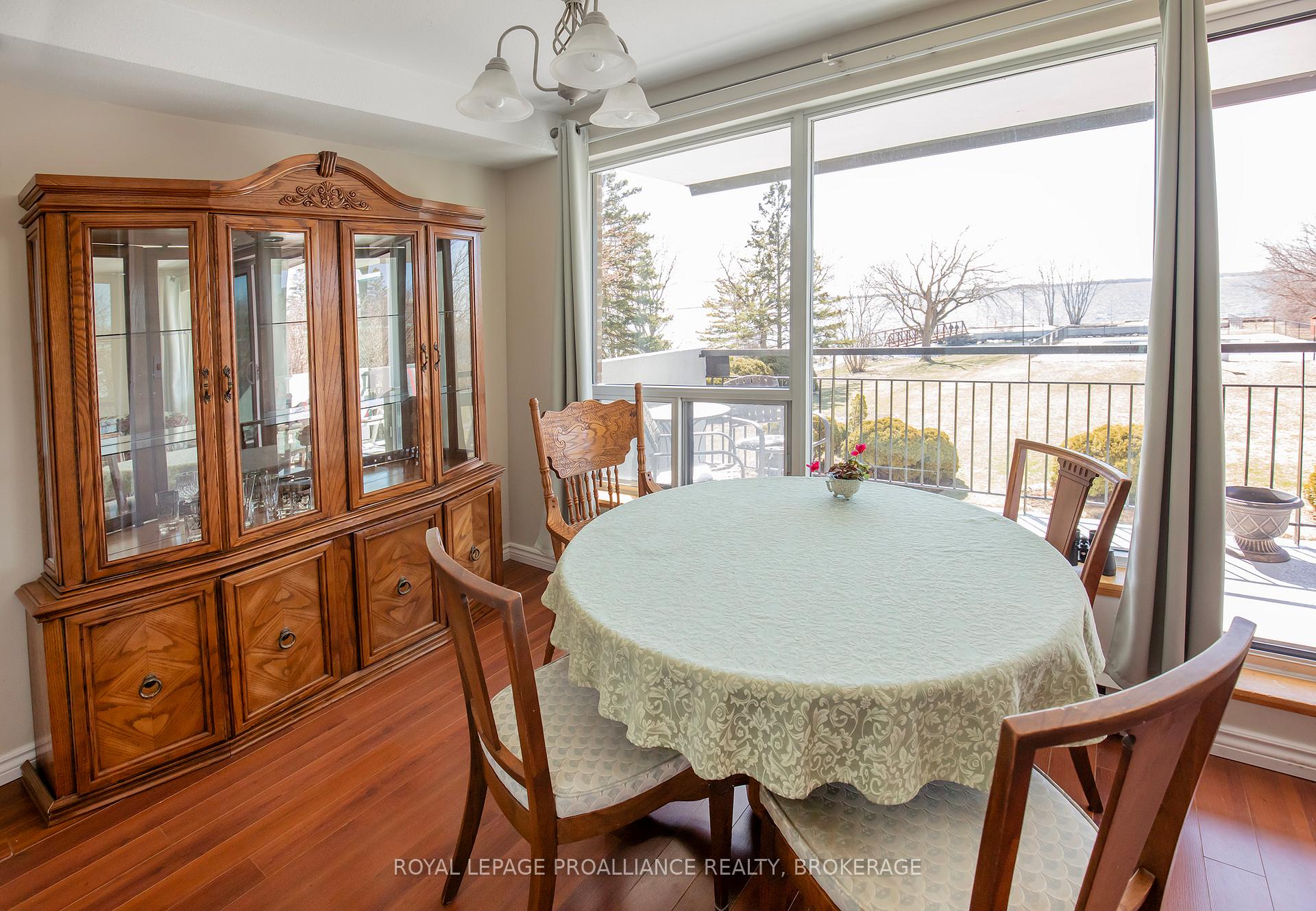 Photo 25 of Unit 204, 2 Mowat Avenue, Kingston, Central City West — HOMEH