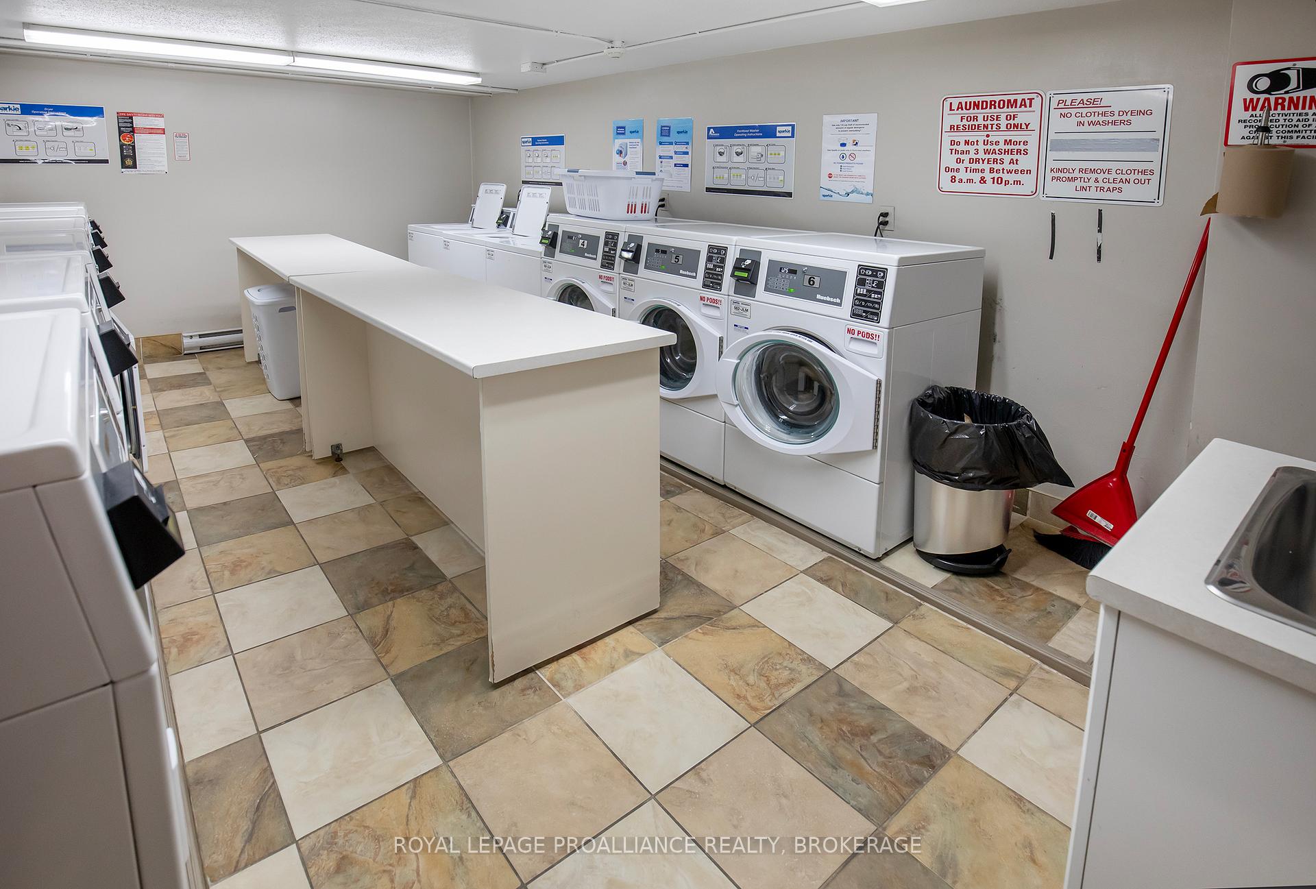 Photo 18 of Unit 204, 2 Mowat Avenue, Kingston, Central City West — HOMEH