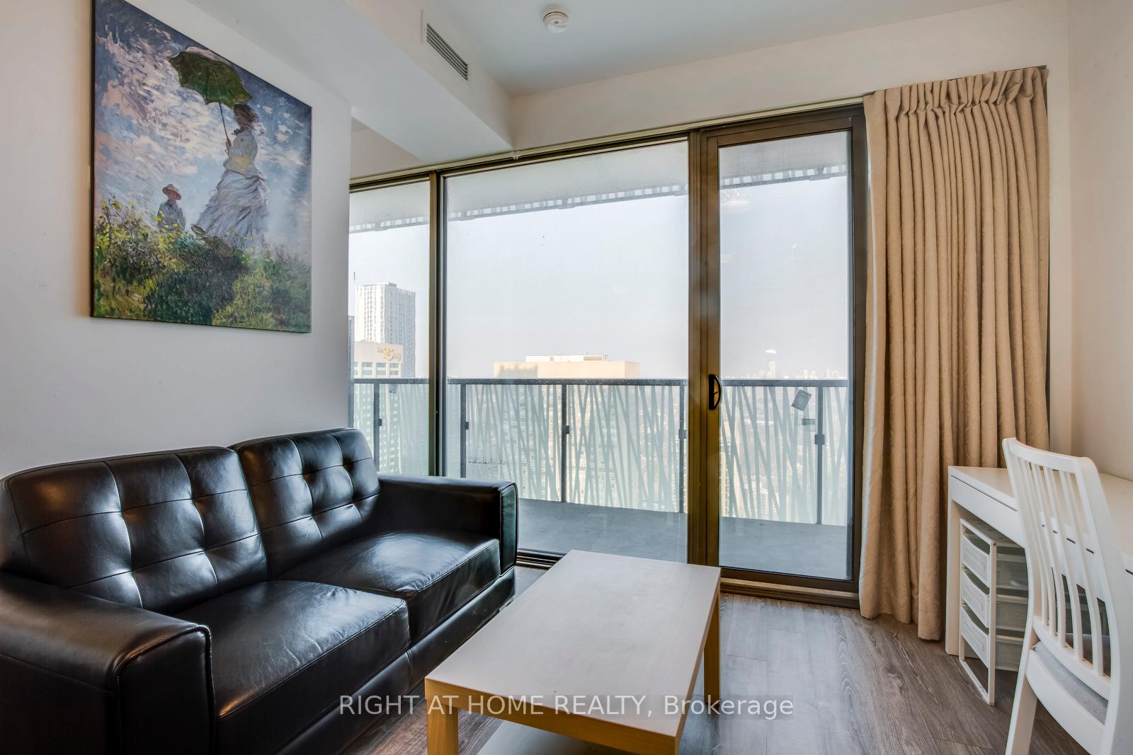 Photo 9 of Unit 3910, 50 Charles Street E, Toronto, Church-Yonge Corridor — HOMEH