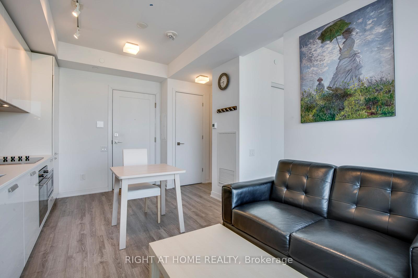 Photo 10 of Unit 3910, 50 Charles Street E, Toronto, Church-Yonge Corridor — HOMEH