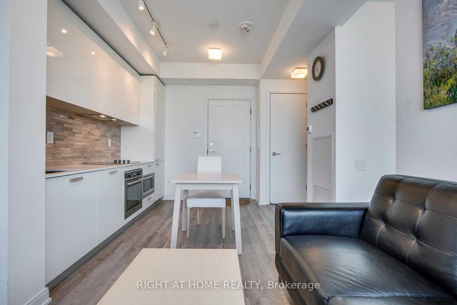 Photo 12 of Unit 3910, 50 Charles Street E, Toronto, Church-Yonge Corridor — HOMEH