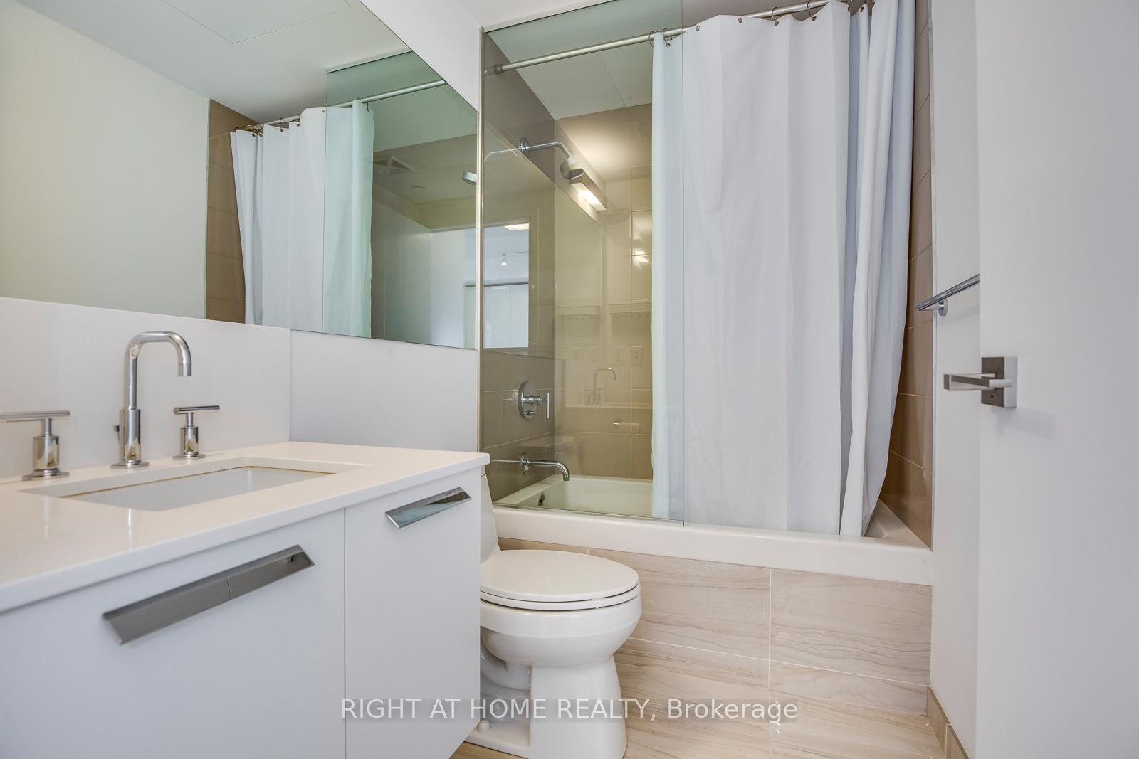 Photo 21 of Unit 3910, 50 Charles Street E, Toronto, Church-Yonge Corridor — HOMEH