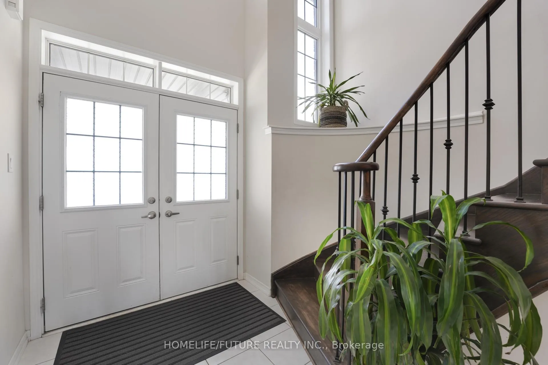 Photo 2 of 51 Anderson Road, Brant, Brantford Twp — HOMEH