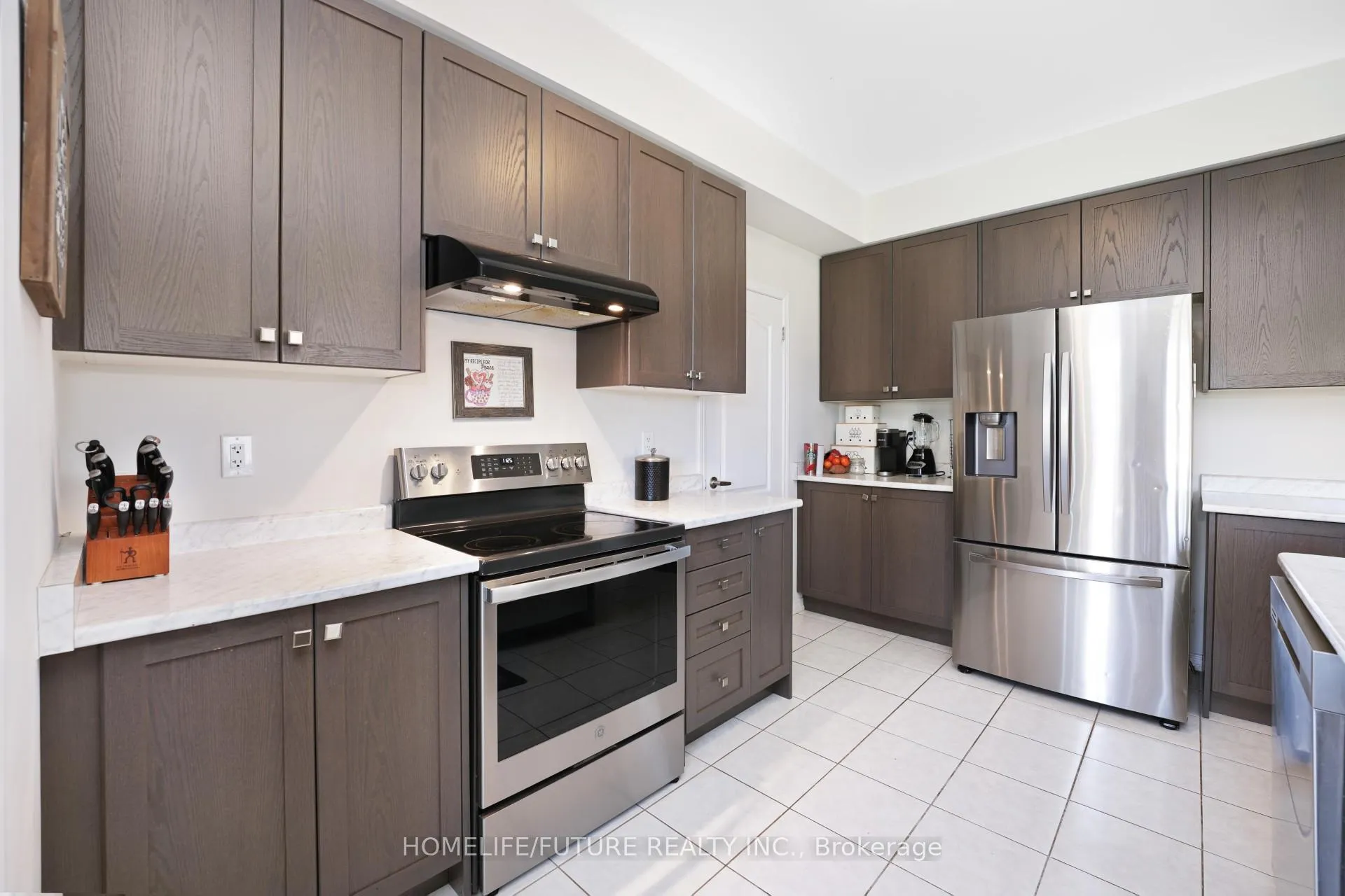 Photo 10 of 51 Anderson Road, Brant, Brantford Twp — HOMEH