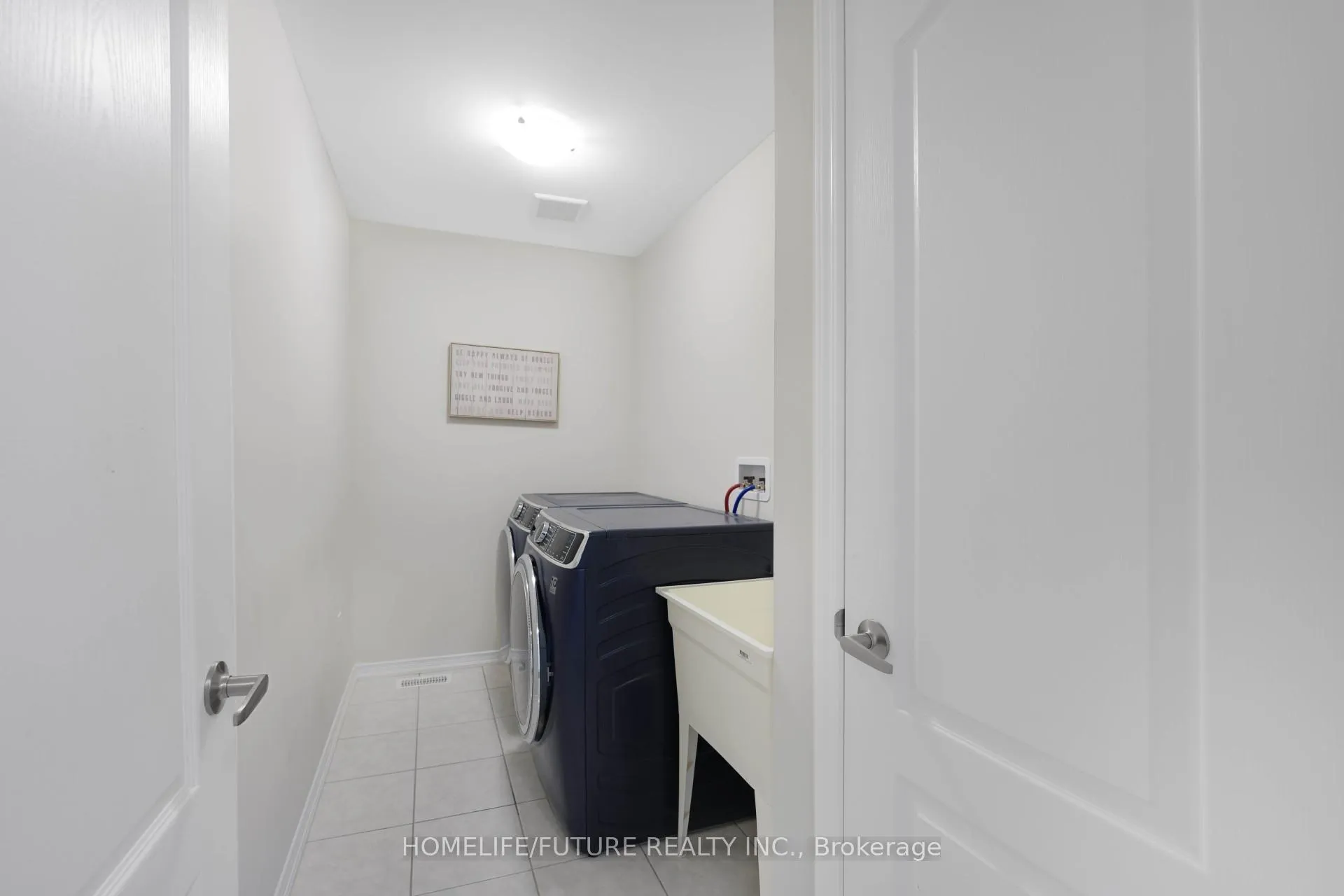 Photo 23 of 51 Anderson Road, Brant, Brantford Twp — HOMEH