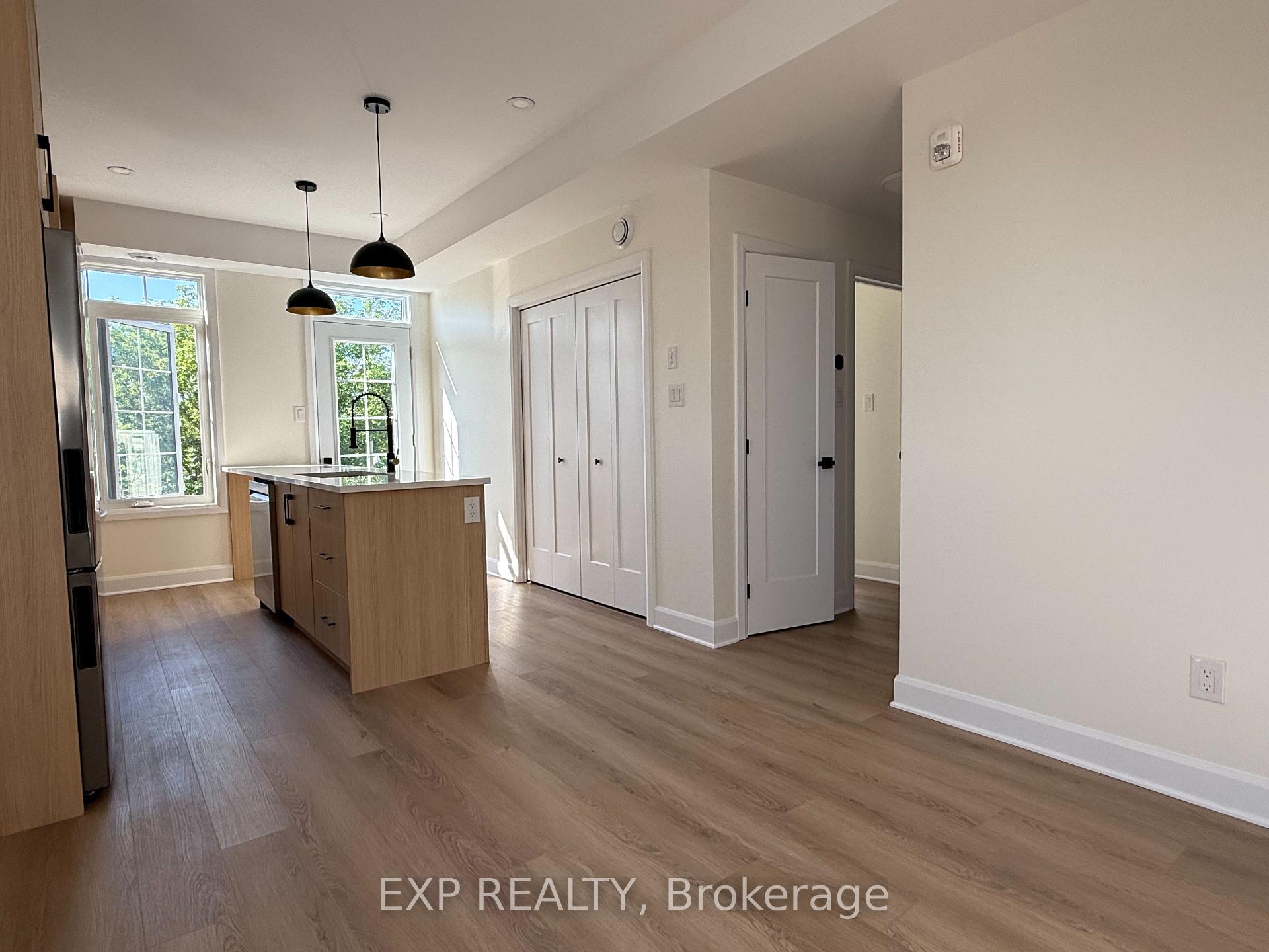 Photo 4 of Unit PH2, 170 Pretoria Avenue, Ottawa, Glebe — HOMEH