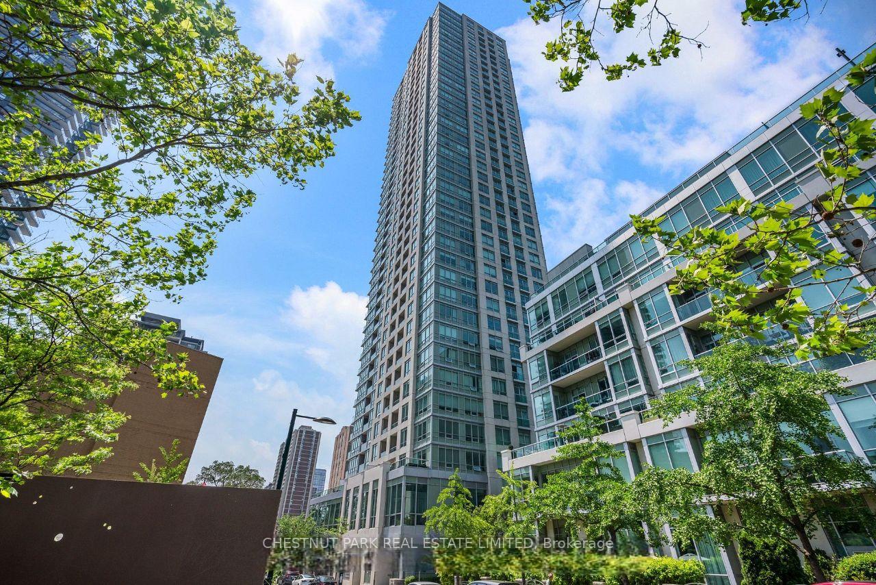 Front of Unit 2910, 120 Homewood Avenue