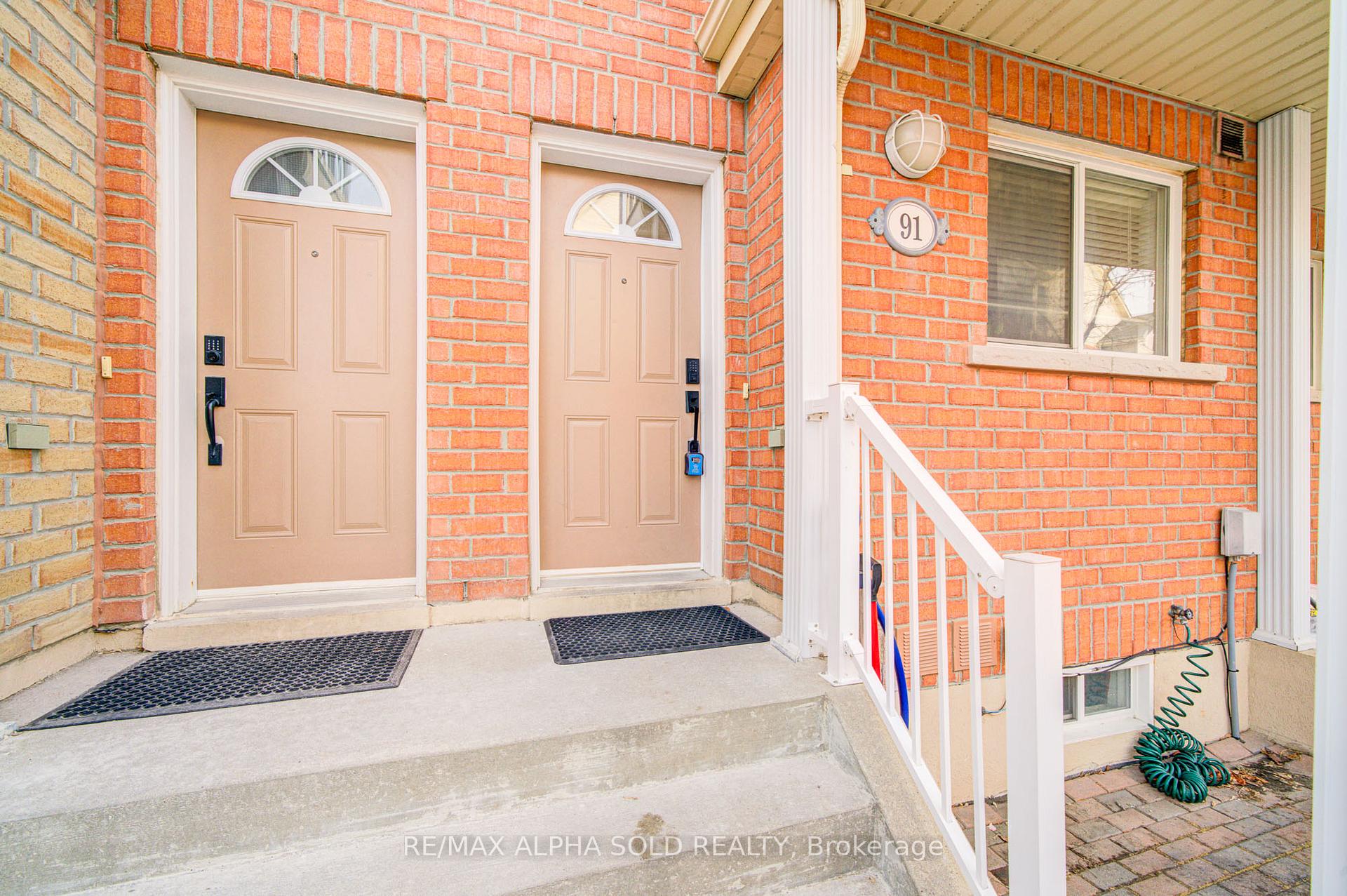 Photo 3 of 91 Faithful Way, Markham, Milliken Mills East — HOMEH
