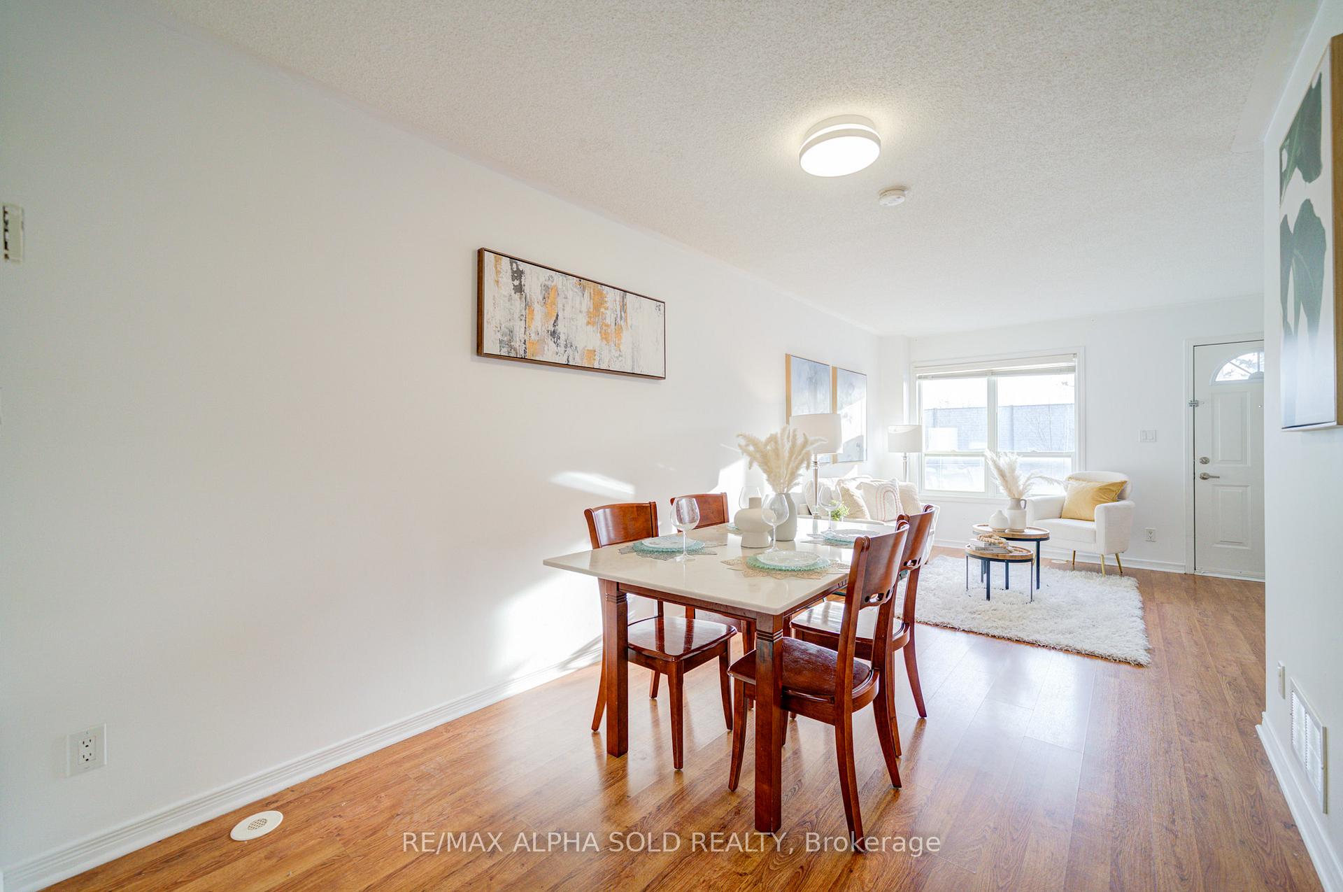 Photo 10 of 91 Faithful Way, Markham, Milliken Mills East — HOMEH