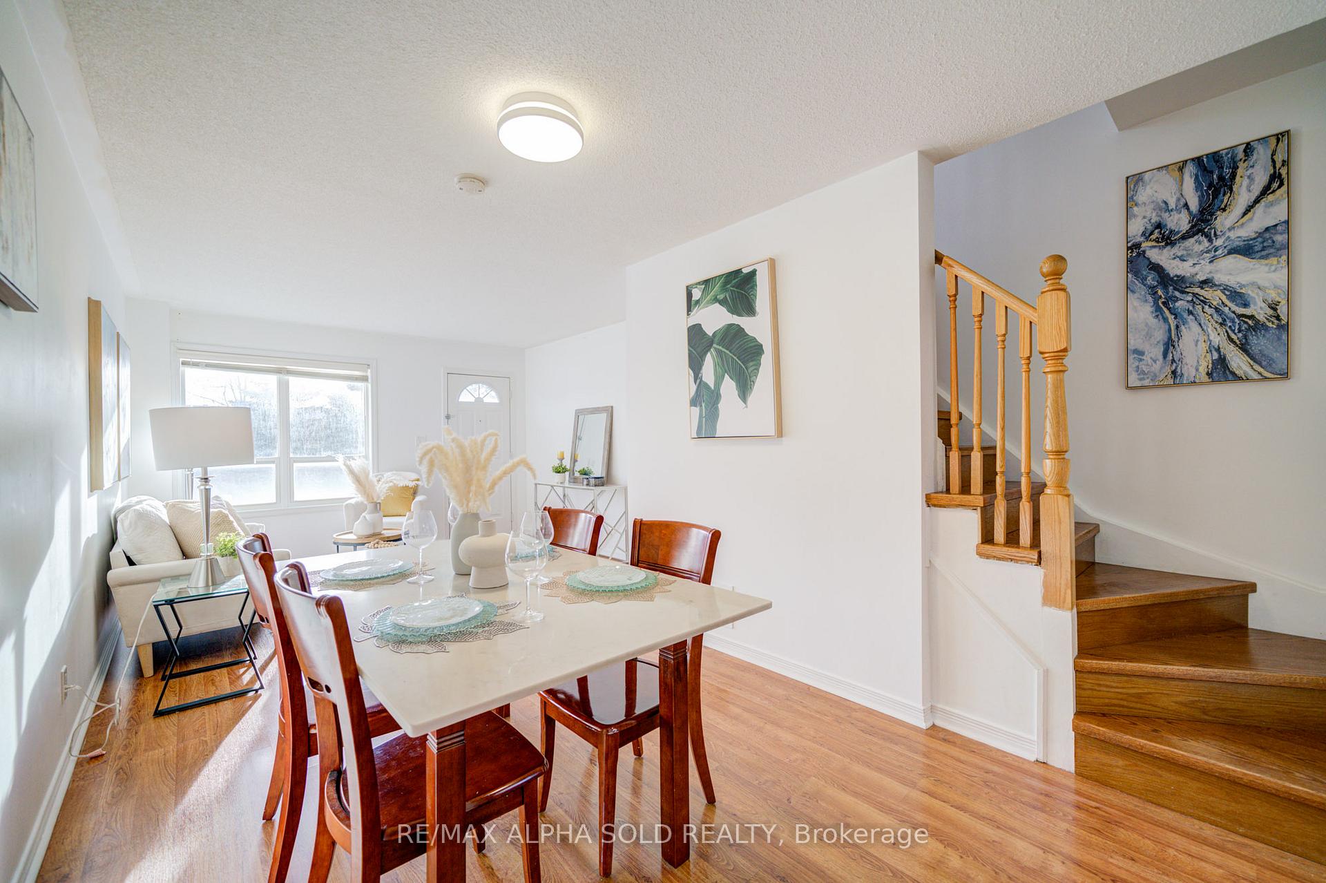 Photo 11 of 91 Faithful Way, Markham, Milliken Mills East — HOMEH