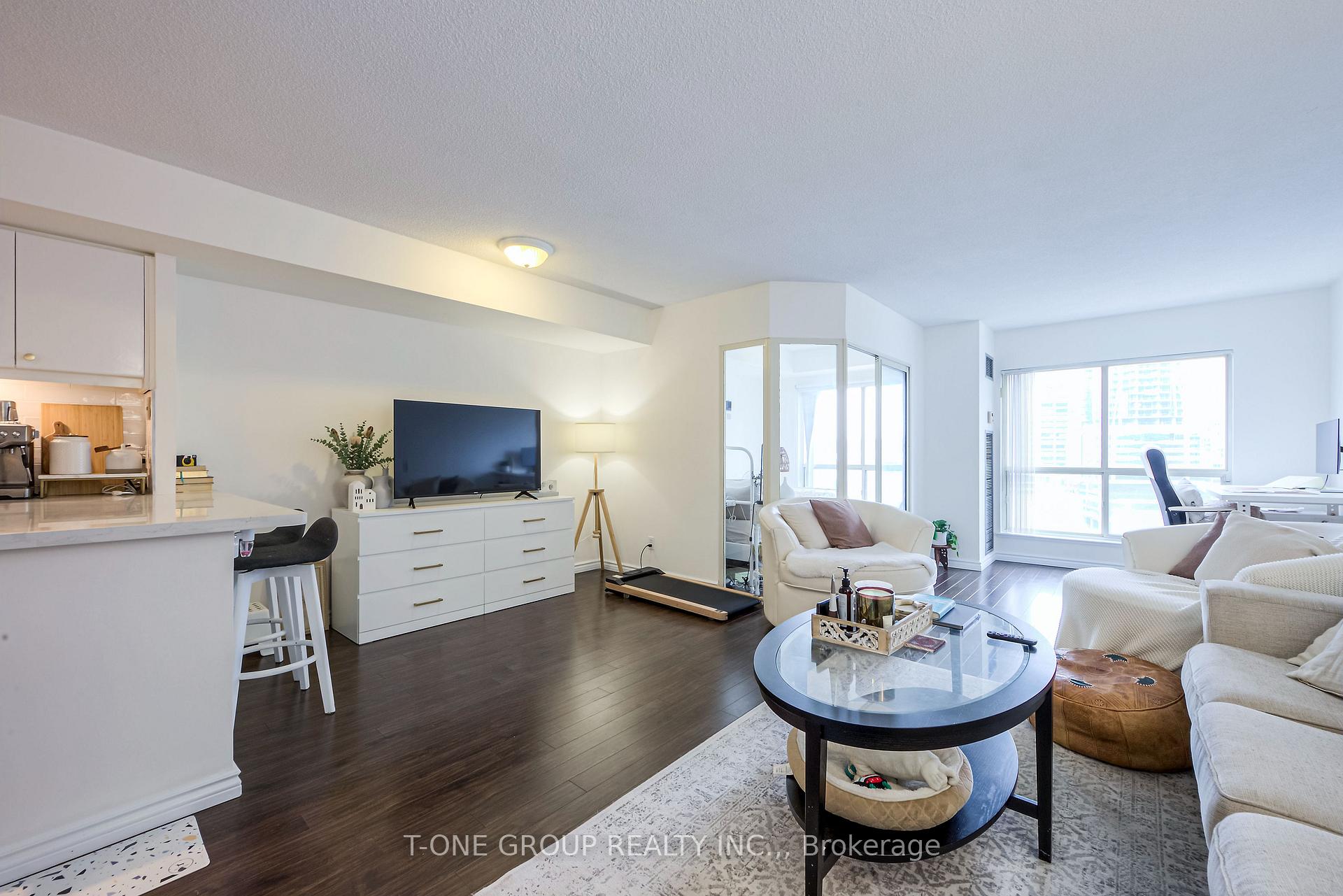 Photo 1 of Unit 1219, 25 The Esplanade, Toronto, Waterfront Communities — HOMEH