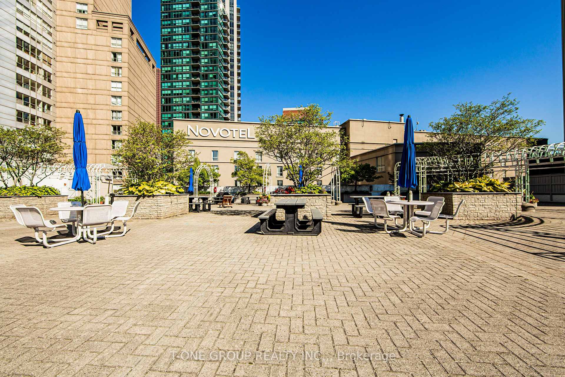 Photo 7 of Unit 1219, 25 The Esplanade, Toronto, Waterfront Communities — HOMEH