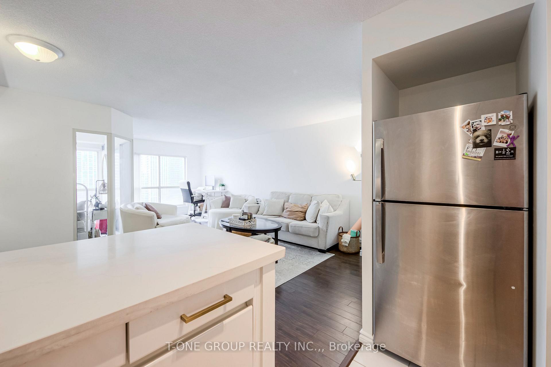 Photo 20 of Unit 1219, 25 The Esplanade, Toronto, Waterfront Communities — HOMEH