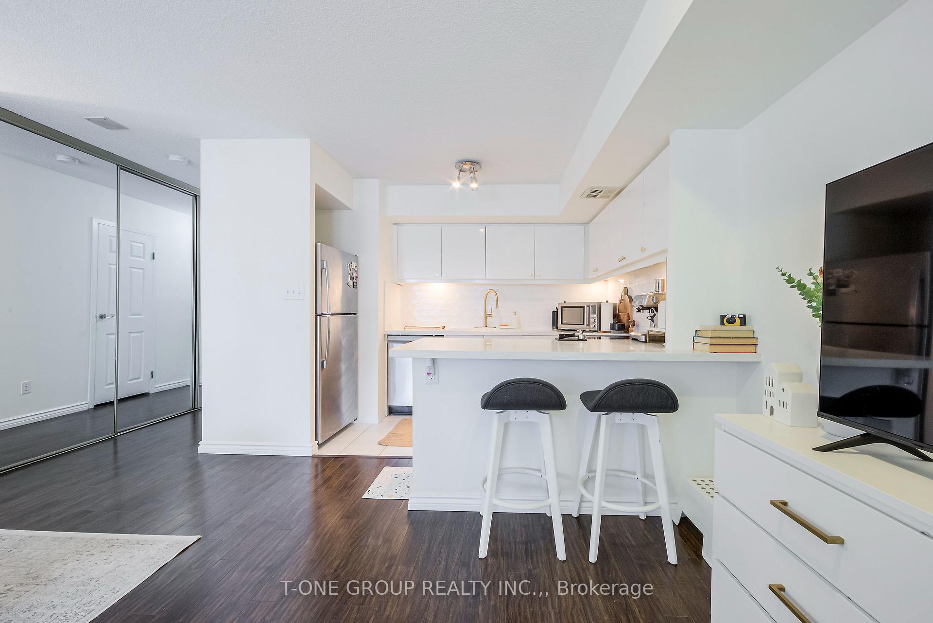 Photo 23 of Unit 1219, 25 The Esplanade, Toronto, Waterfront Communities — HOMEH