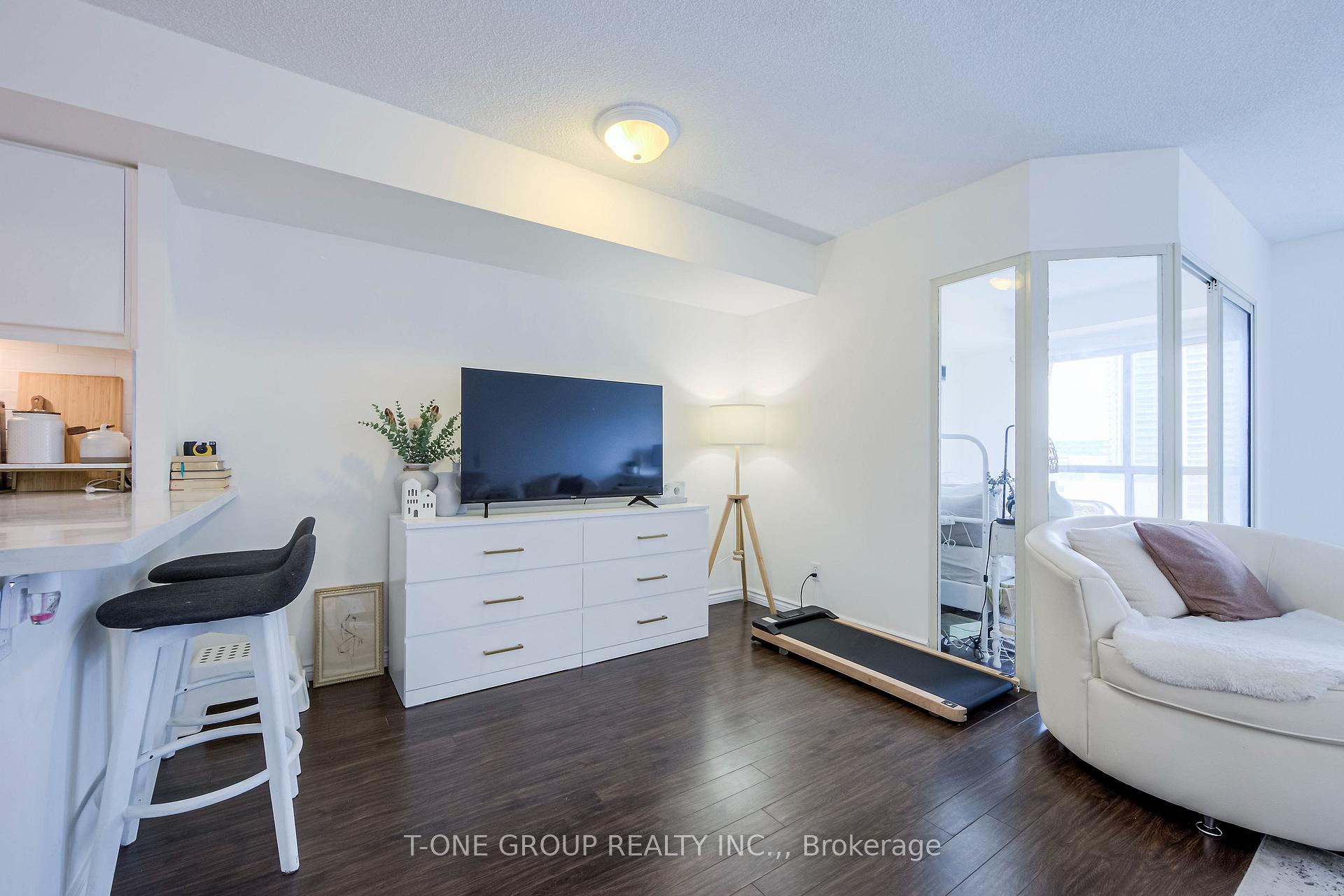 Photo 29 of Unit 1219, 25 The Esplanade, Toronto, Waterfront Communities — HOMEH