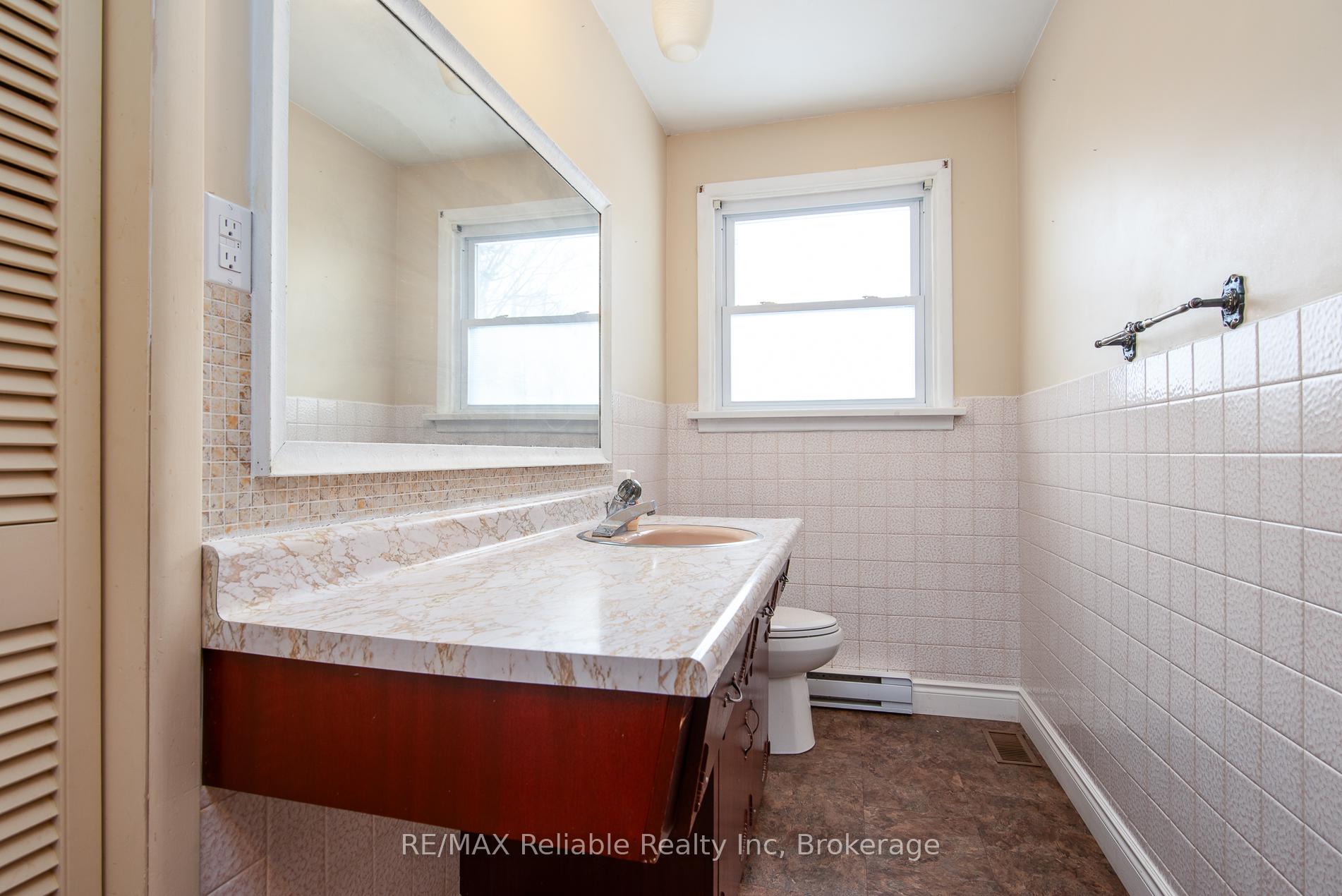 Photo 29 of 108 Raglan Street, Central Huron, Clinton — HOMEH