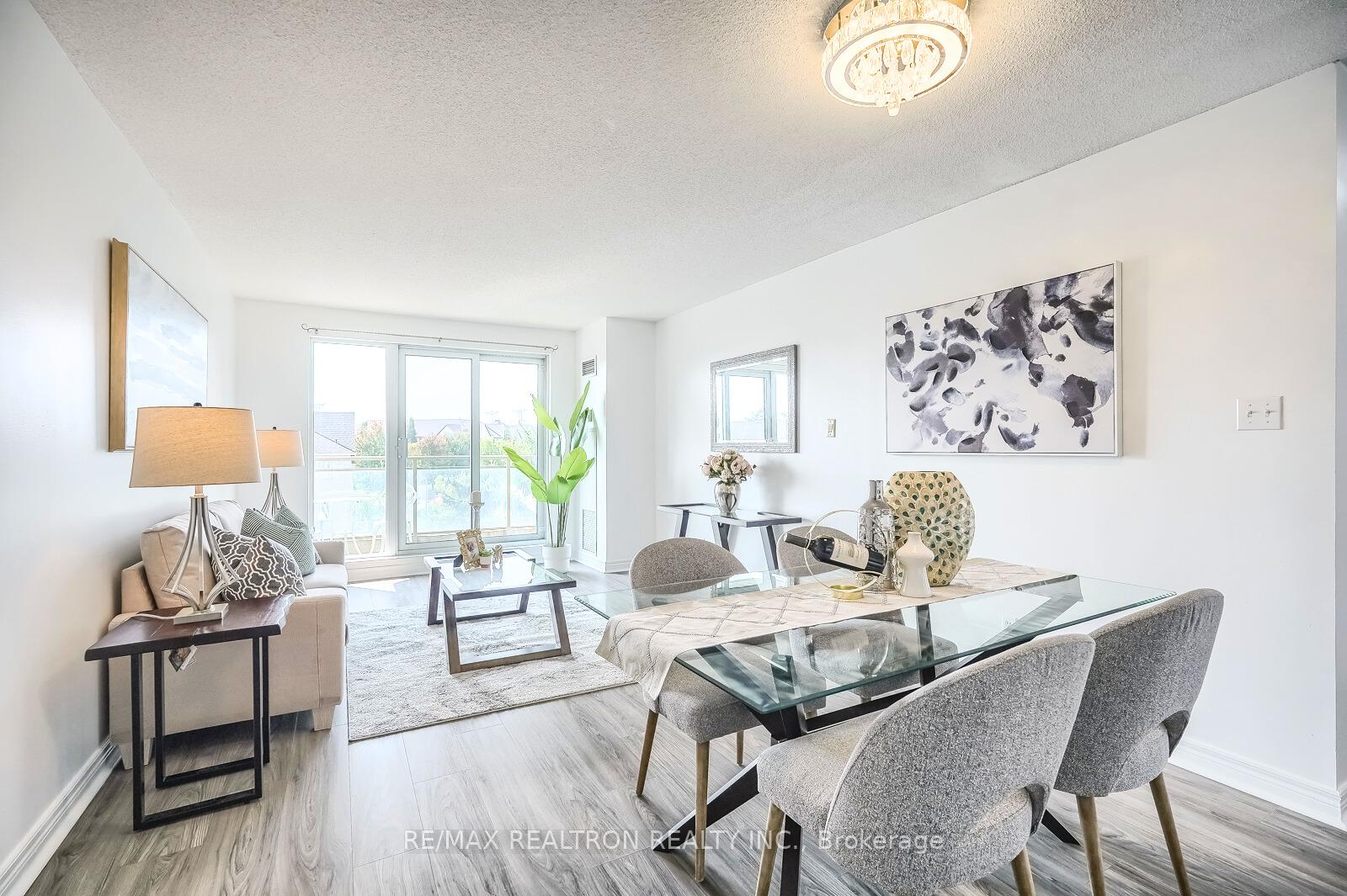 Photo 4 of Unit 505, 399 South Park Road, Markham, Commerce Valley — HOMEH