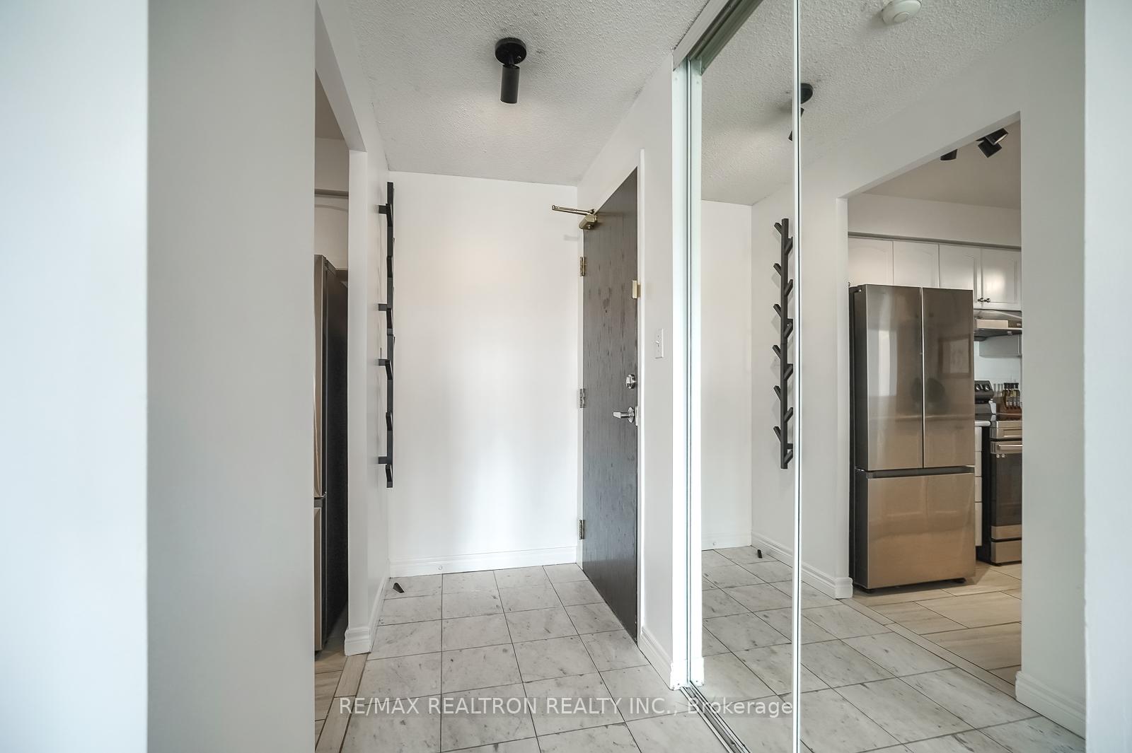 Photo 8 of Unit 505, 399 South Park Road, Markham, Commerce Valley — HOMEH