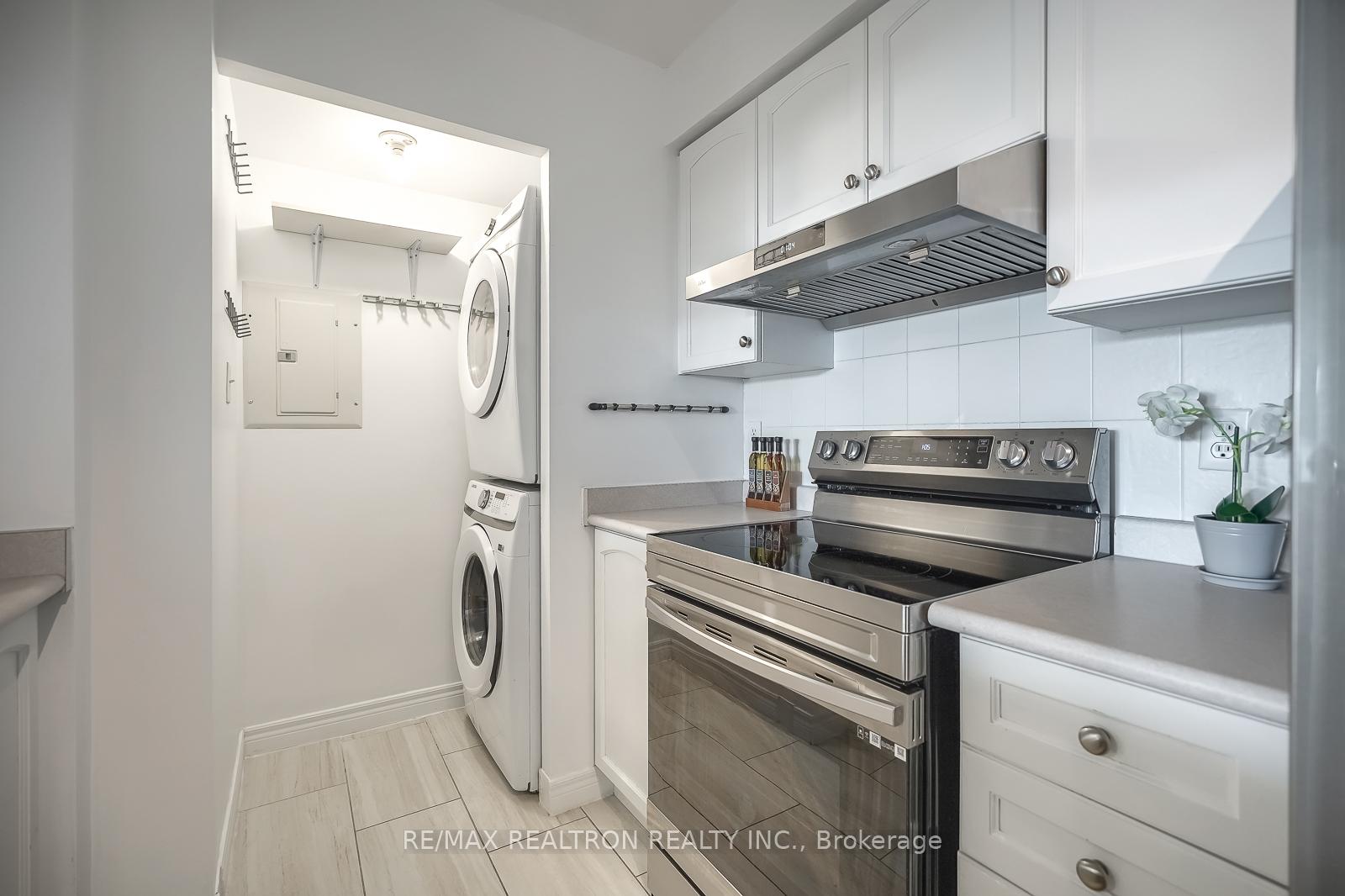 Photo 14 of Unit 505, 399 South Park Road, Markham, Commerce Valley — HOMEH