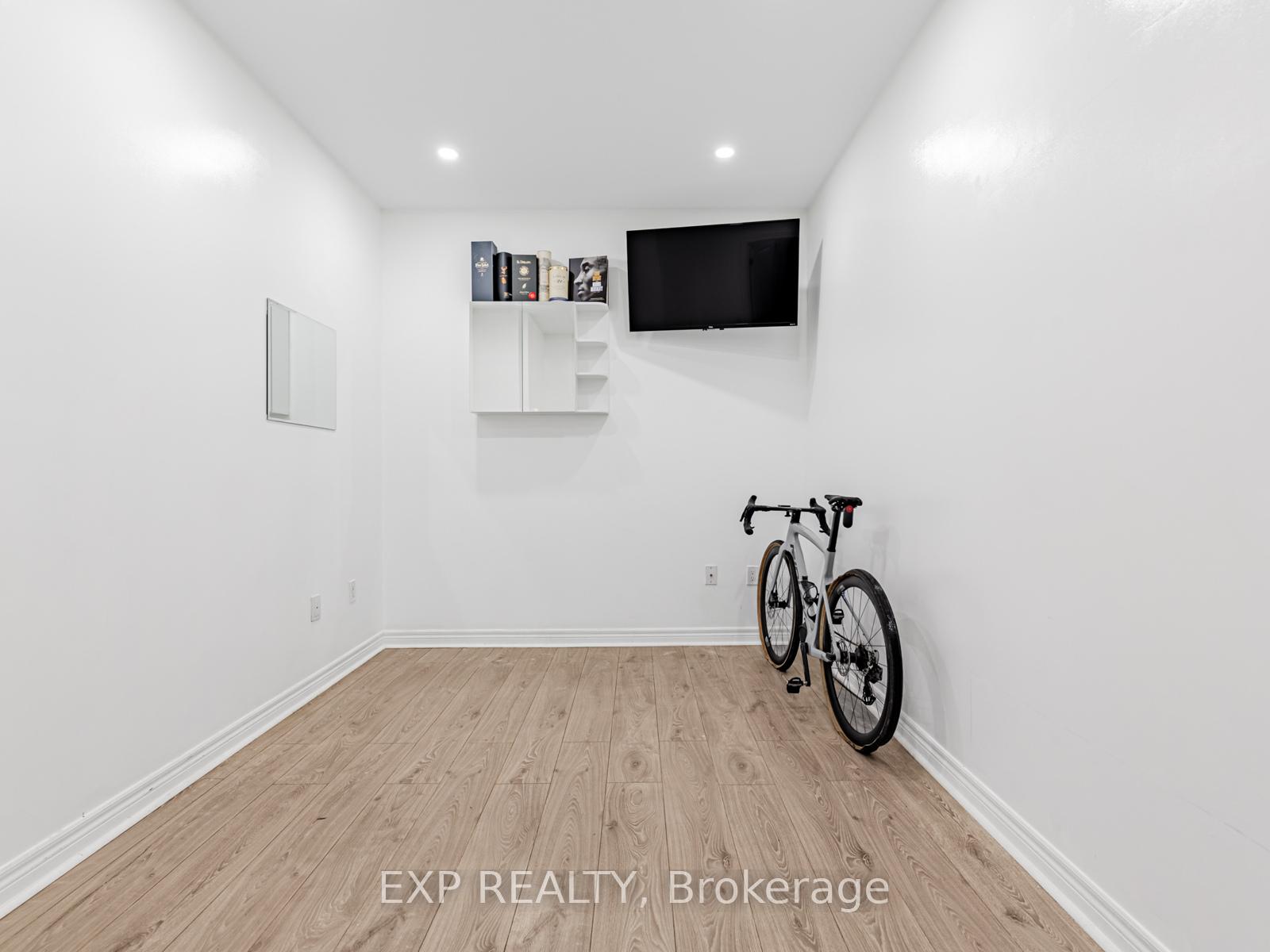 Photo 14 of Unit 218, 7325 Markham Road, Markham, Cedarwood — HOMEH