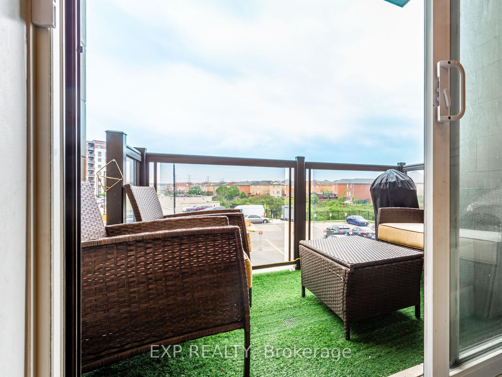 Photo 16 of Unit 218, 7325 Markham Road, Markham, Cedarwood — HOMEH