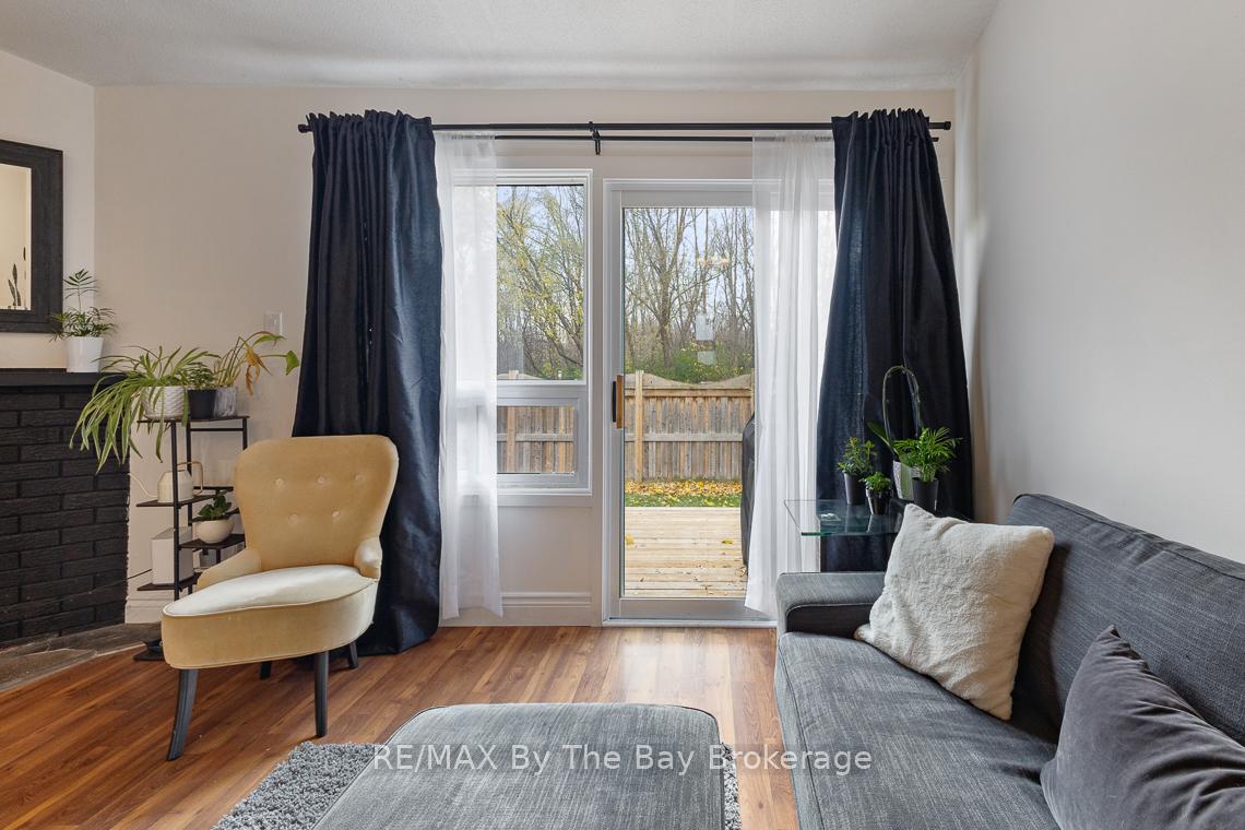 Photo 13 of 599 Tenth Street, Collingwood — HOMEH