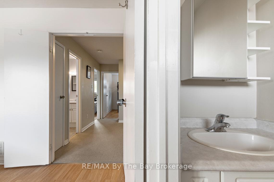 Photo 24 of 599 Tenth Street, Collingwood — HOMEH